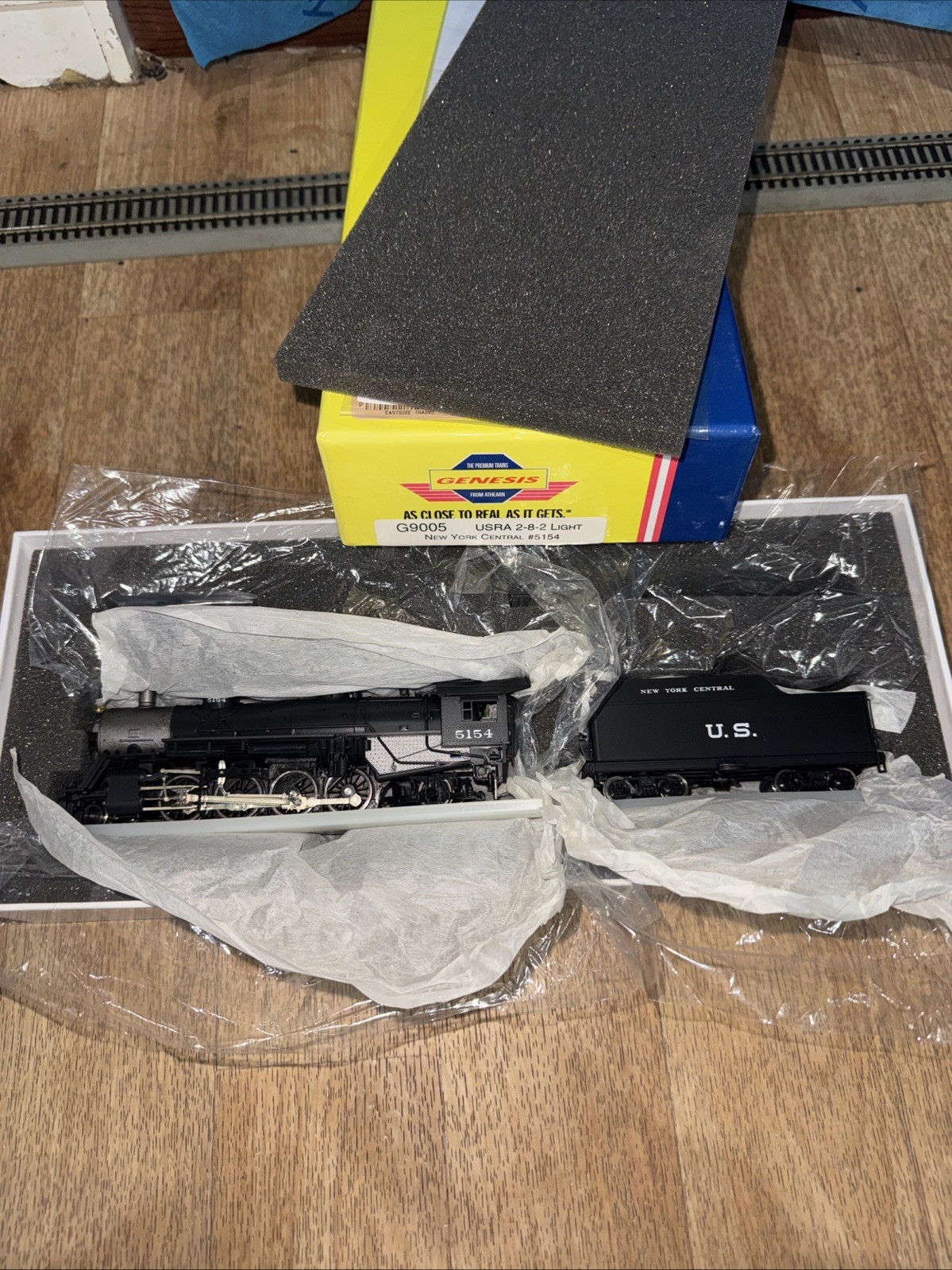 Athearn Genesis HO G9005 NYC 2-8-2 USRA Light Locomotive #5154 Athearn Genesis HO G9005 NYC 2-8-2 USRA Light Locomotive #5154