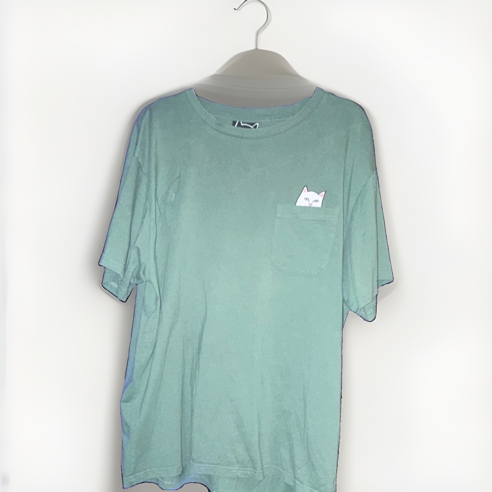 RIPNDIP Men’s 2XL Green Cotton Cat Graphic Pocket Logo Crew Neck T-Shirt