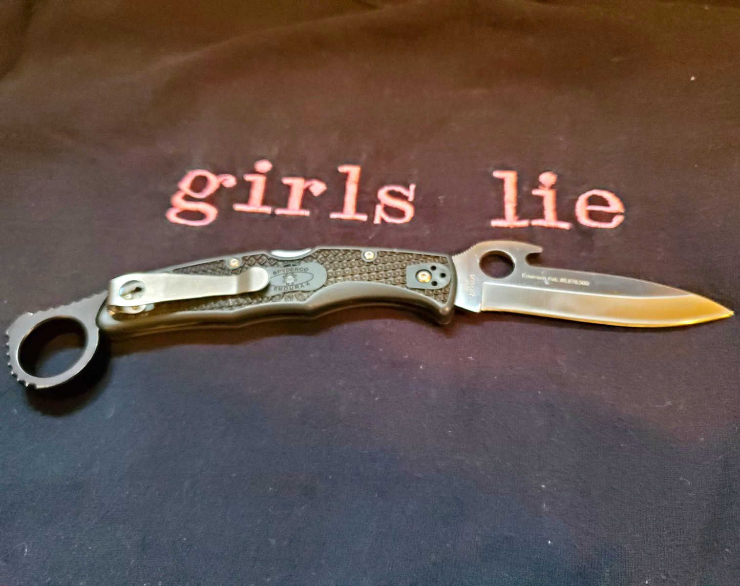 Spyderco Endura 4 Emerson Wave, With Added Signet Ring