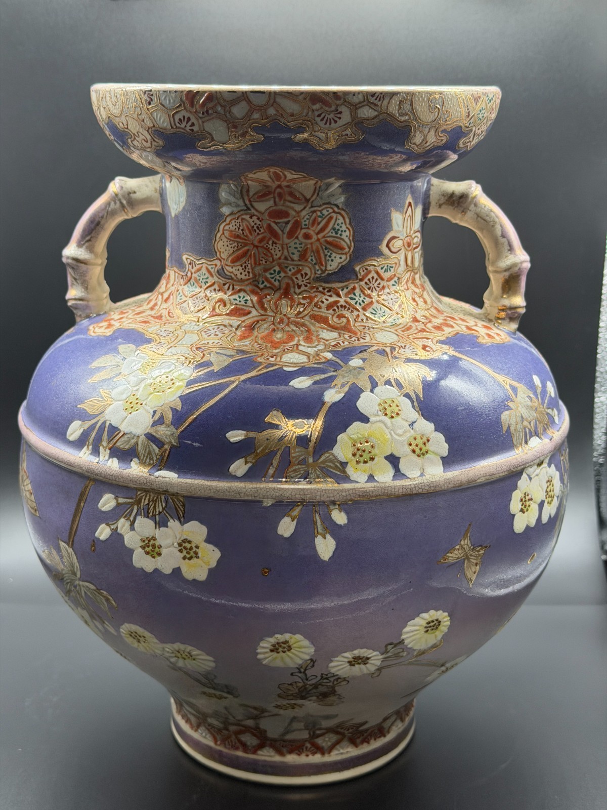 Fantastic Antique Meiji Kinkozan Satsuma Vase with Base Mark, Big vase