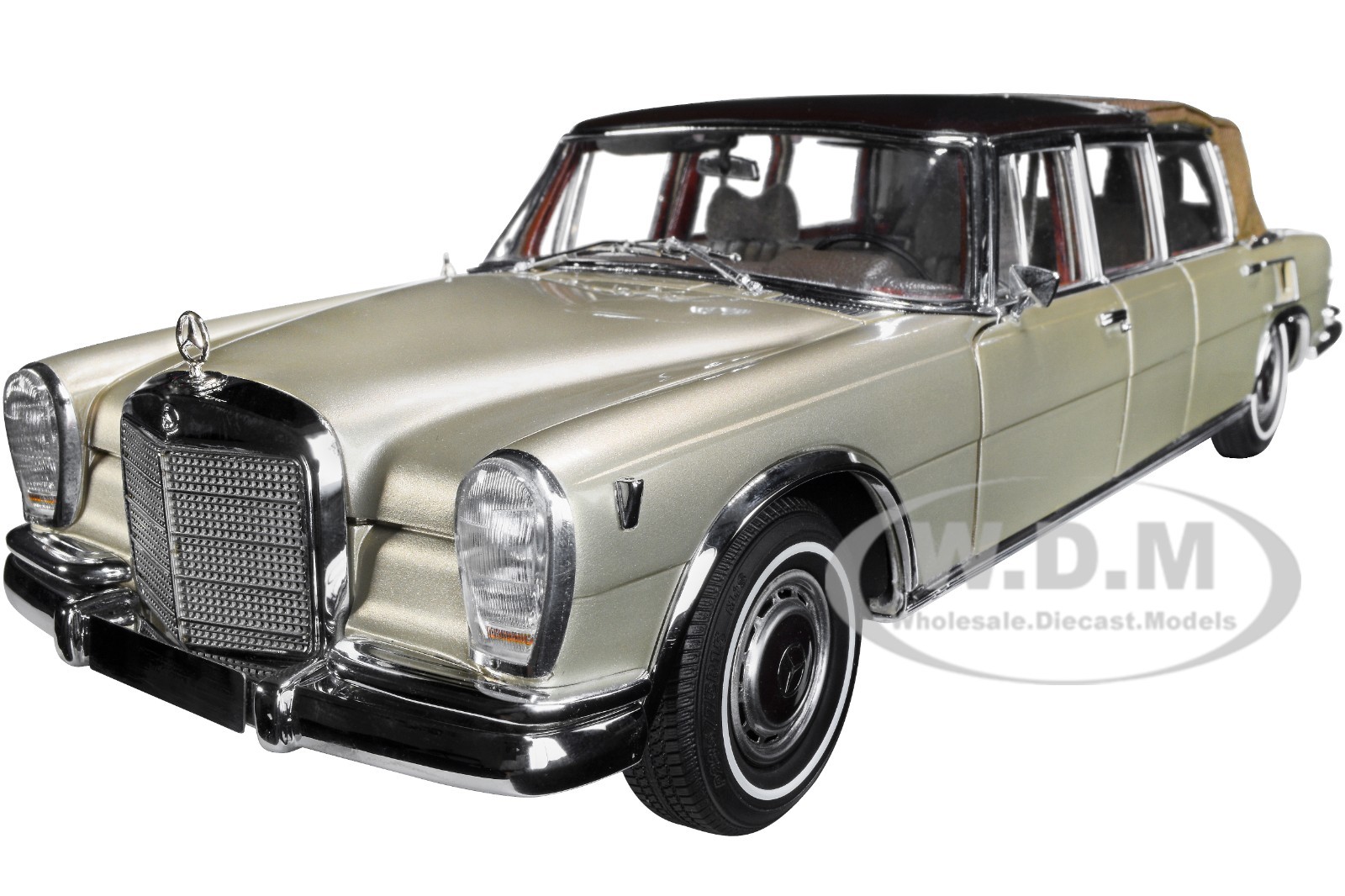 1964-81 MERCEDES 600 PULLMAN W100 LANDAULET CONVERTIBLE GOLD 1/18 MODEL CMC 217 1964-81 MERCEDES 600 PULLMAN W100 LANDAULET CONVERTIBLE GOLD 1/18 MODEL CMC 217