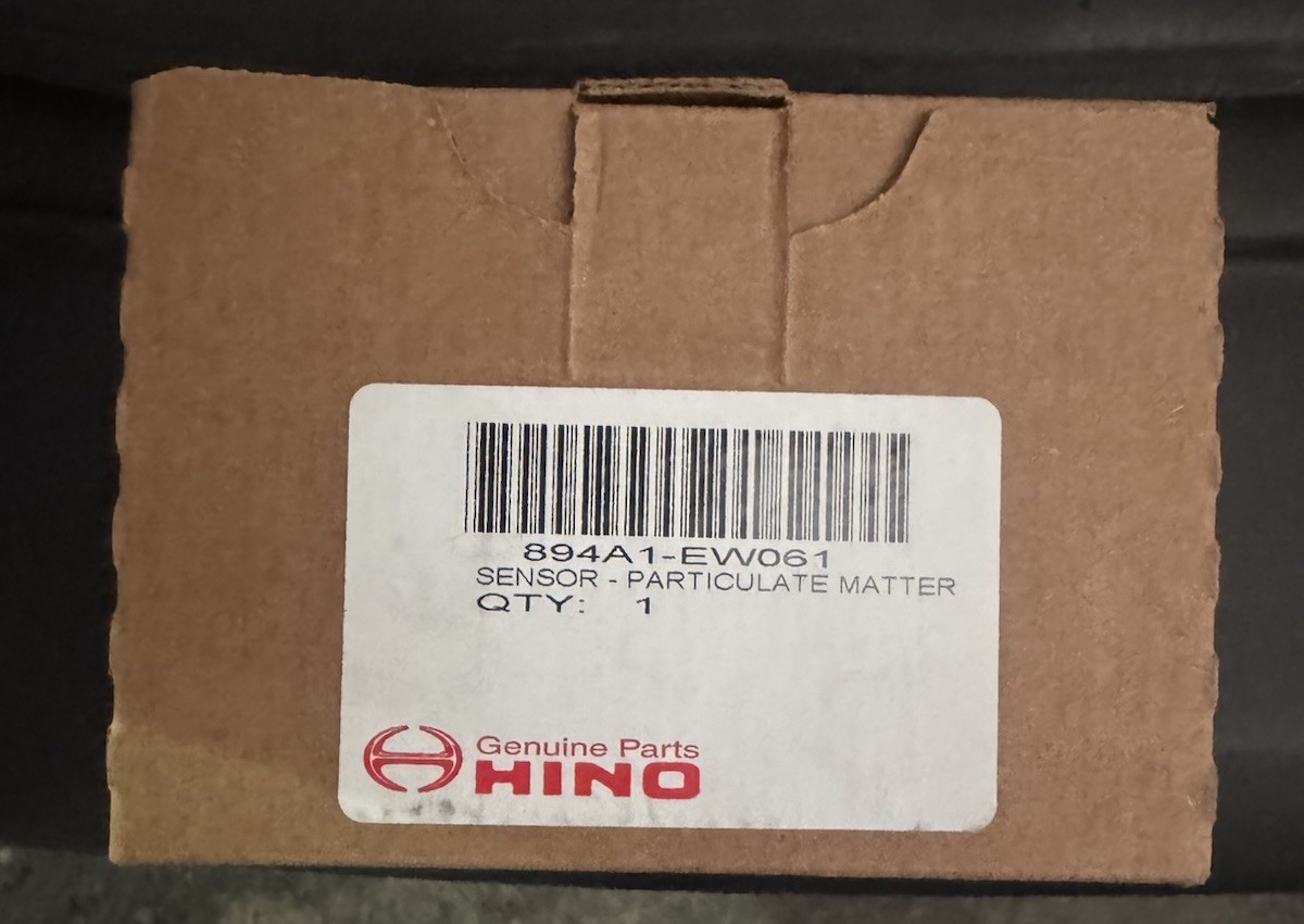 894A1-EW061 Particulate Matter Sensor Hino Trucks Oem Not Aftermaket