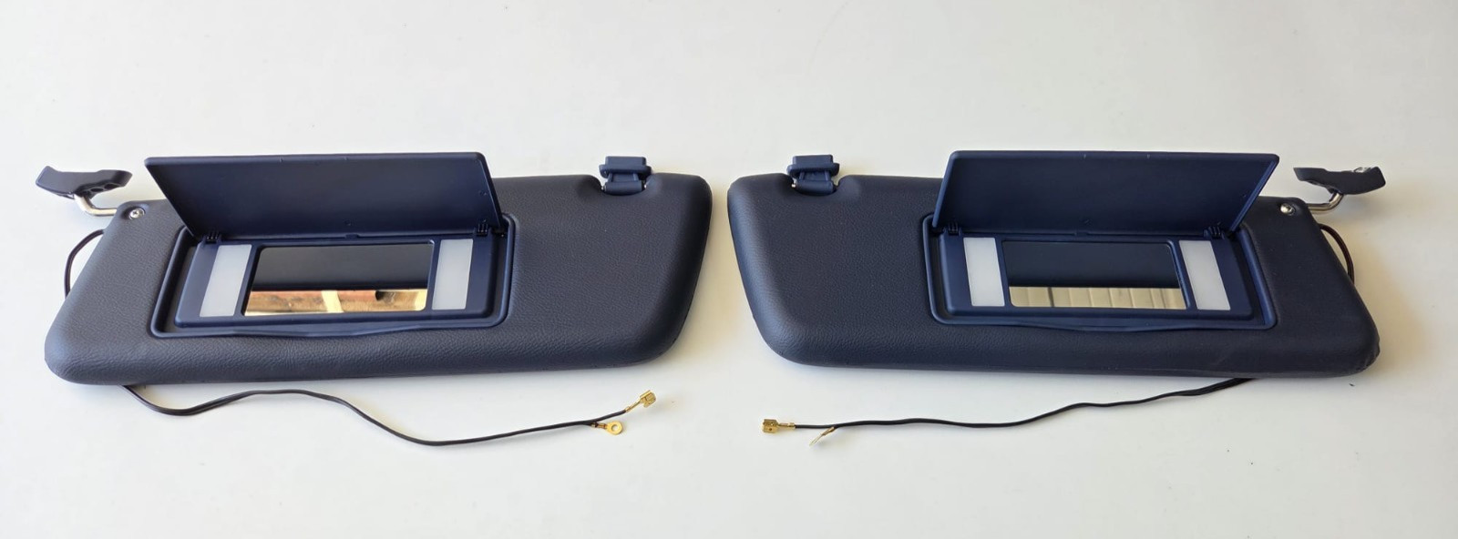 NEW Mercedes SL R107  560sl Sun Visors for 560sl Sun Visors  BLUE