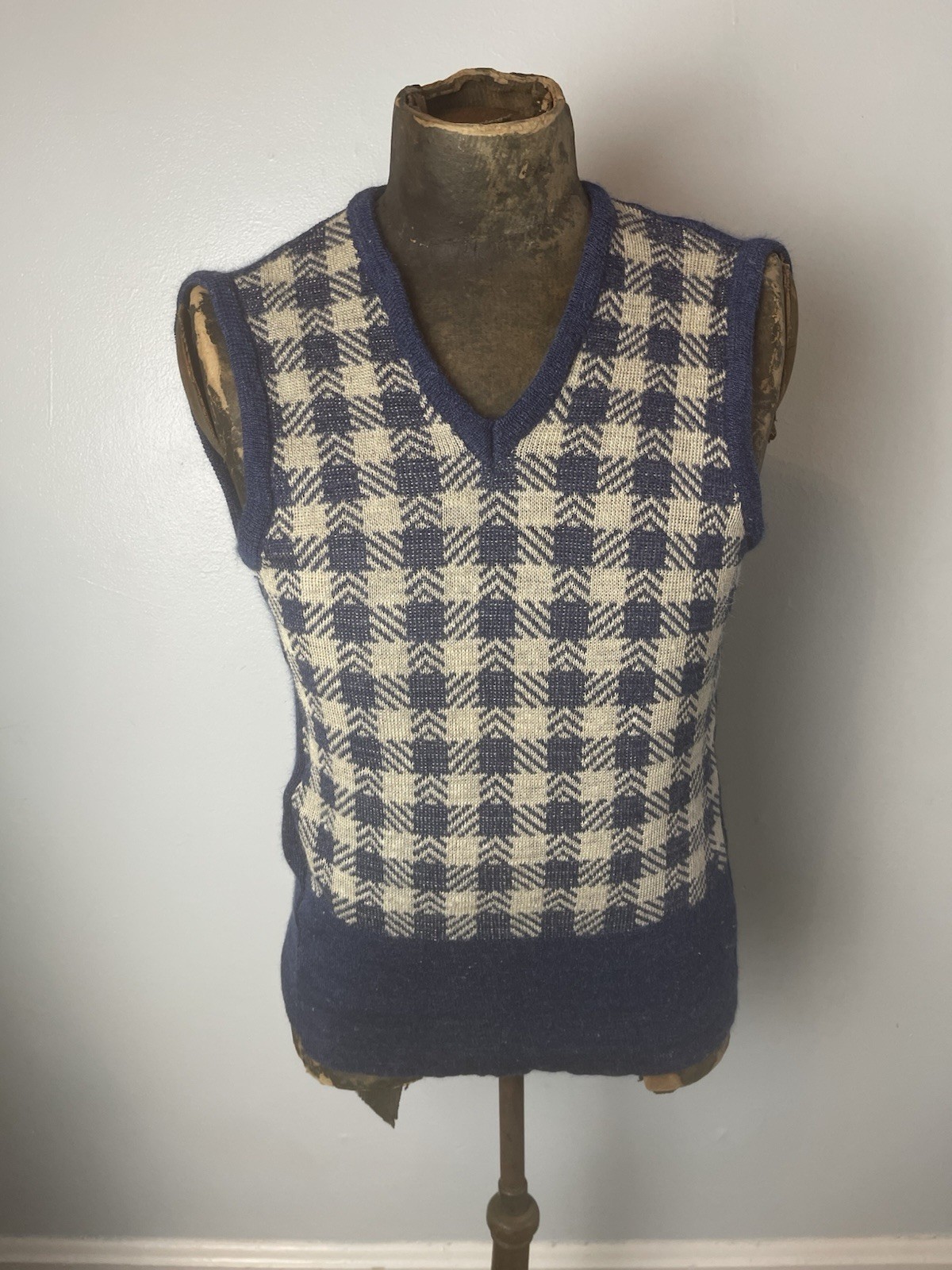 Vintage Blye of Florence Sweater Vest Blue Cream Plaid Linen 1960s 60s 1970s S M