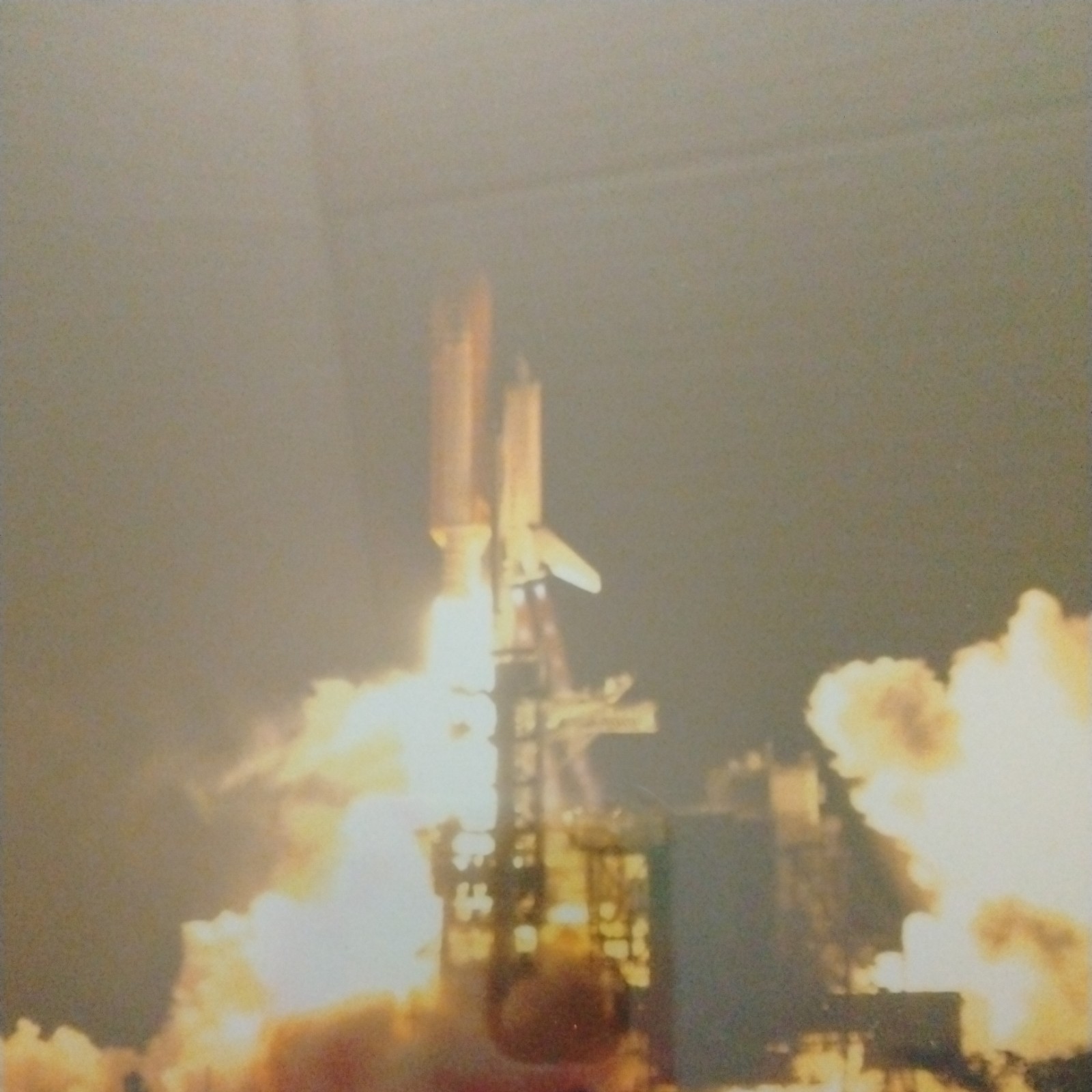 Space Shuttle Endeavour Launch Collectors Photo Print 11/14/2008 Framed 14x11