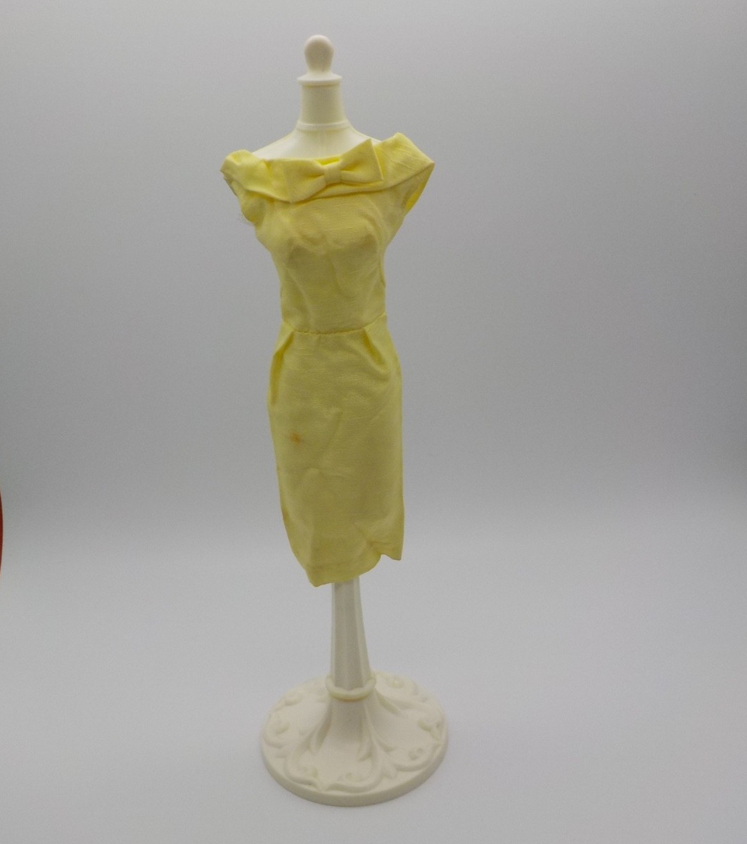 VTG MATTEL Barbie 1962/63 Fashion Pak Silk Sheath Light Yellow Dress VTG MATTEL Barbie 1962/63 Fashion Pak Silk Sheath Light Yellow Dress