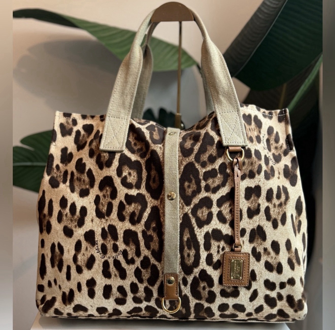 Authentic Dolce & Gabbana Leopard Print Canvas Tote Bag Logo Plaque