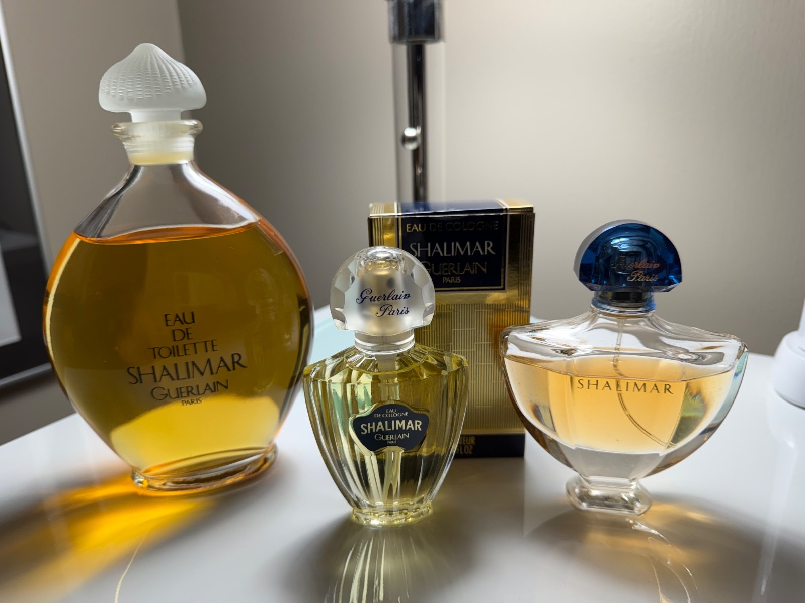 VINTAGE LOT OF GUERLAIN PARFUM COLOGNE & TOILETTE SPLASH BOTTLE 250ML RARE PARIS VINTAGE LOT OF GUERLAIN PARFUM COLOGNE & TOILETTE SPLASH BOTTLE 250ML RARE PARIS