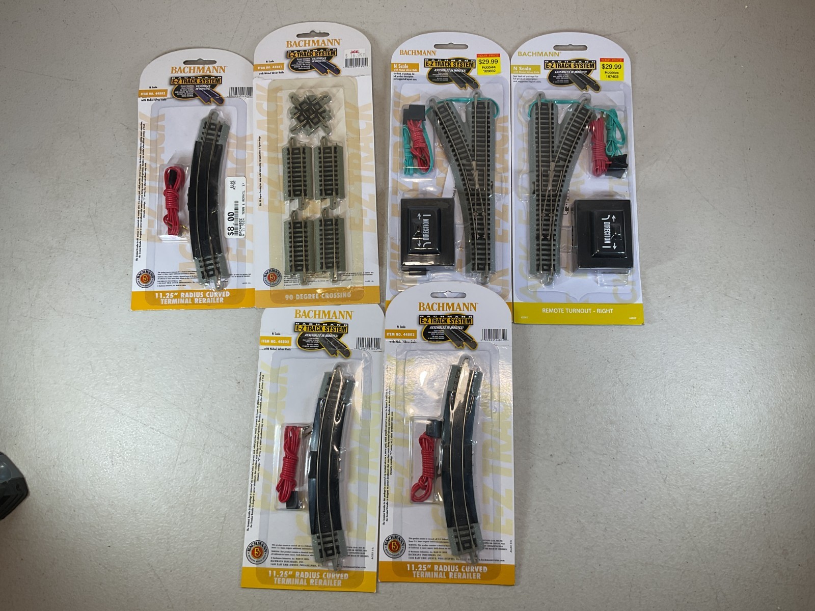 Bachman N E-Z Track New/Sealed RH & LH Switches, 90° Crossing, Curved Rerailers