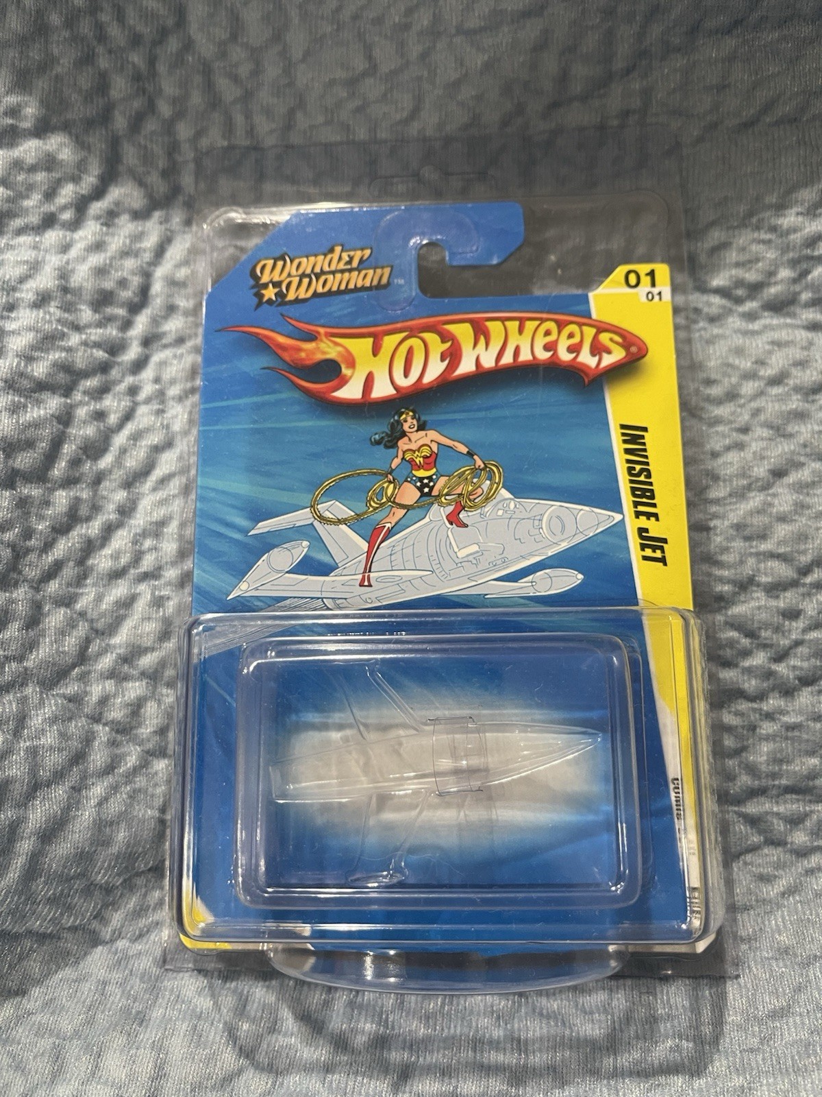 SDCC 2010 Exclusive DC Mattel Hot Wheels Wonder Woman Invisible Jet W/ Case