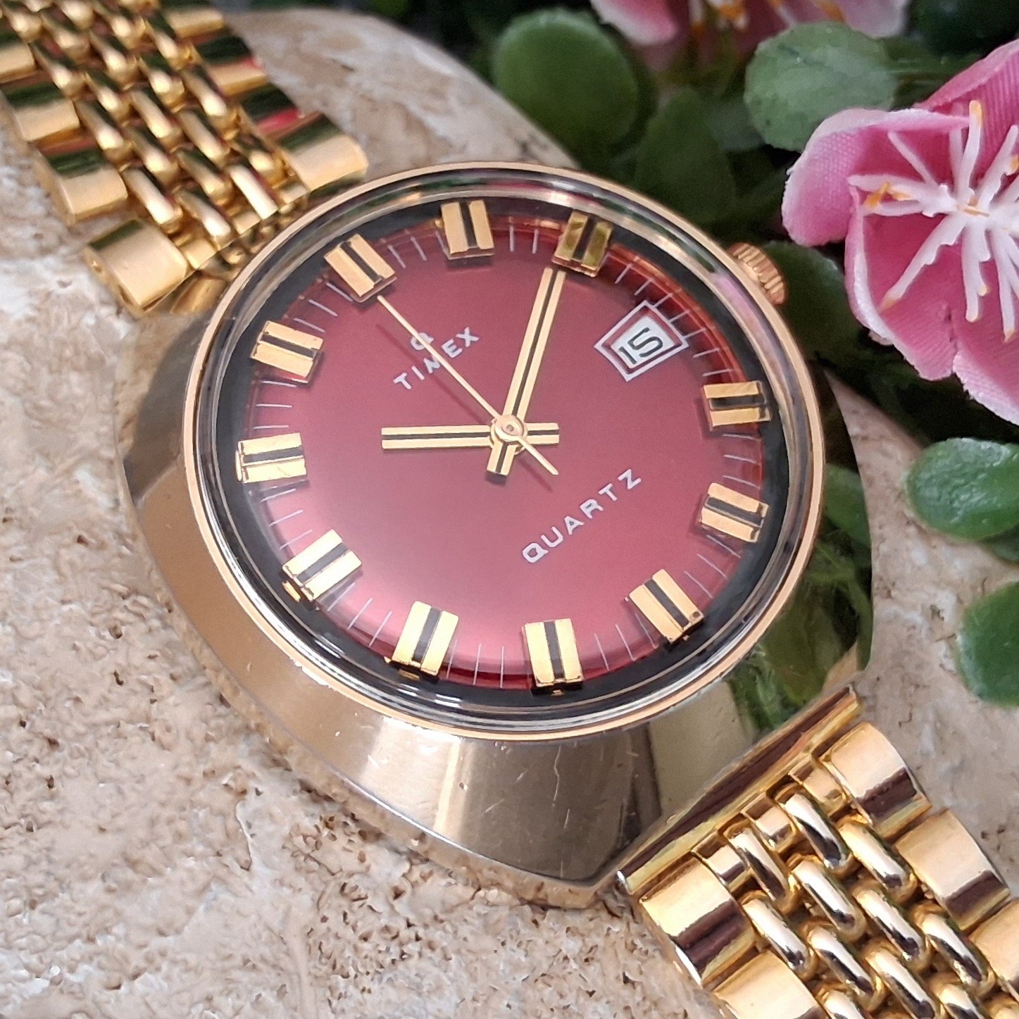Serviced 1972 Timex Time Machine Q Quartz Electric Men's Vintage Watch Red Dial