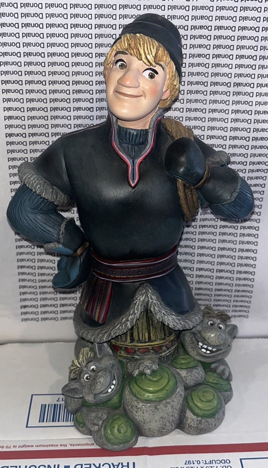 Disney Showcase Kristoff Grand Jester Studios