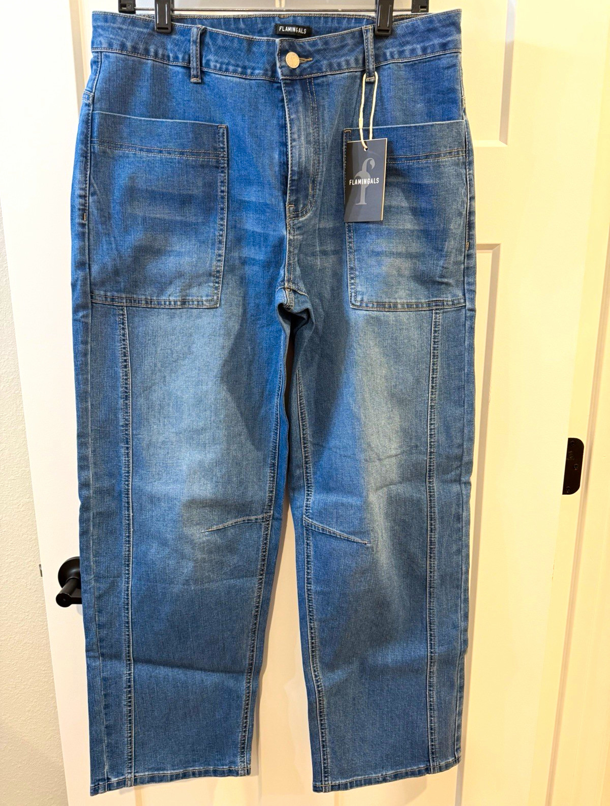 Flamingals Womens Straight Leg Jeans Blue Medium Wash L Mid Rise 5-Pocket