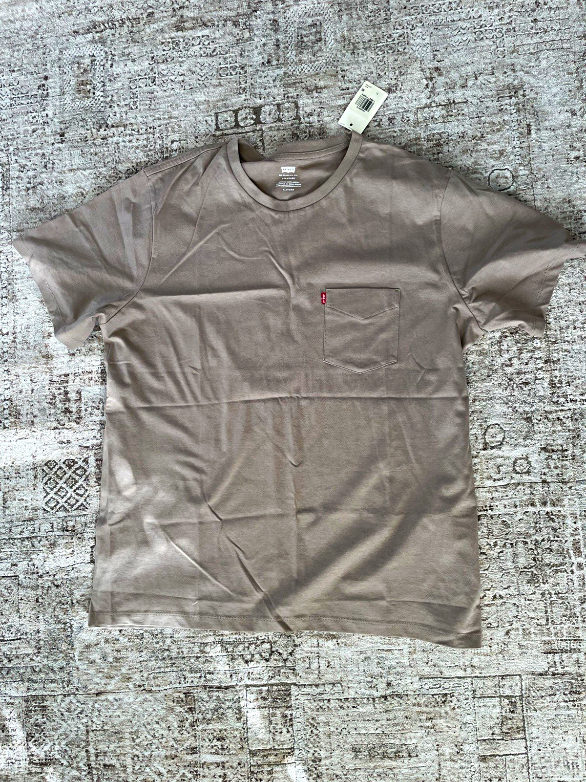 Levi\'s The Pocket Tee Men\'s XL Standard Fit Cotton Beige Crew Neck T-Shirt