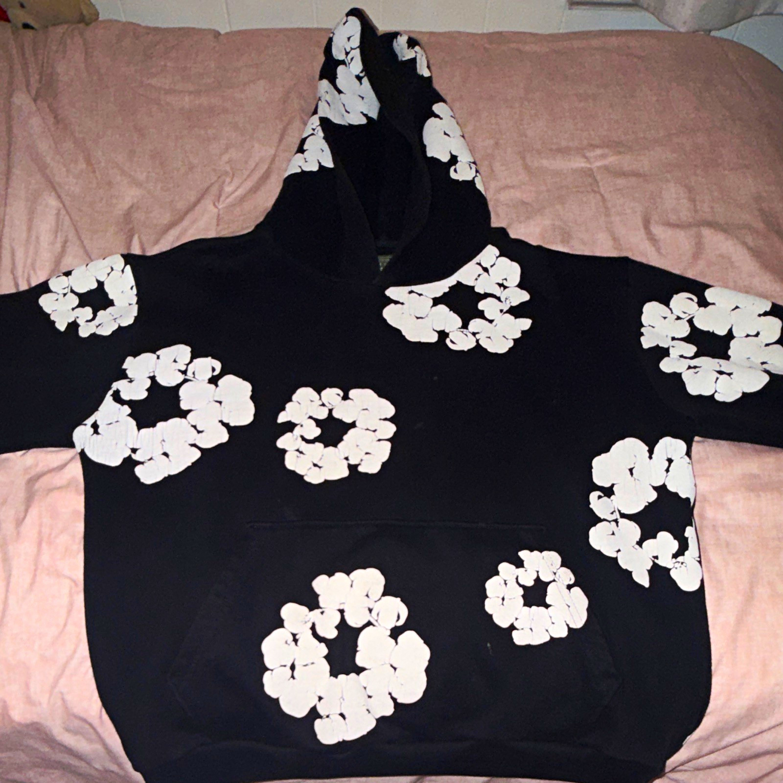 DENIM TEARS Black Cotton Fleece Graphic Print Pullover Hoodie Pockets Sz S DENIM TEARS Black Cotton Fleece Graphic Print Pullover Hoodie Pockets Sz S