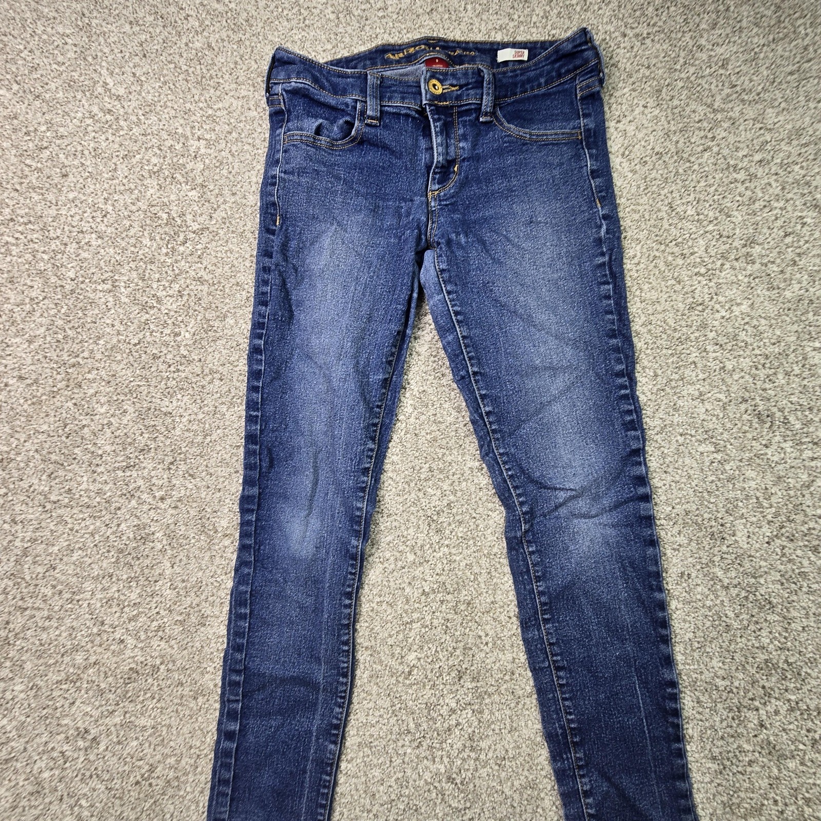 Arizona Jean Co. Jeans Juniors 5 Medium Wash Blue Low Rise Super Skinny Stretch