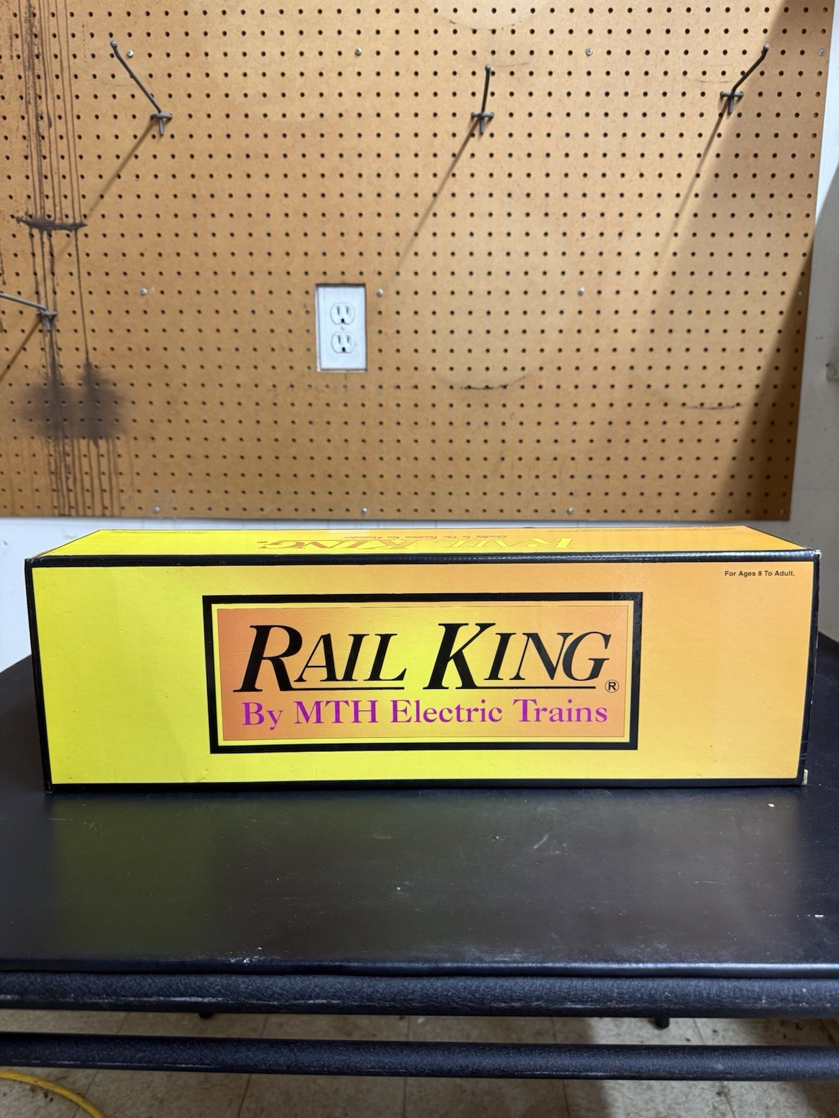 MTH Rail King 30 - 2168 - 3 SW 9 Switcher Calf Diesel Chesapeake & Ohio 3 Rail