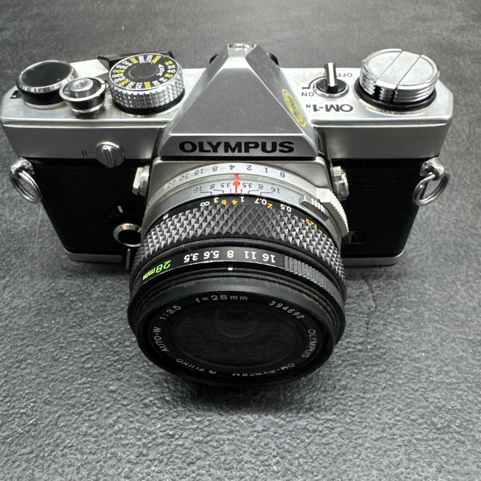 Silver Film Olympus OM-1 G.Zuiko Auto-W 35mm f/2.8 Lens 