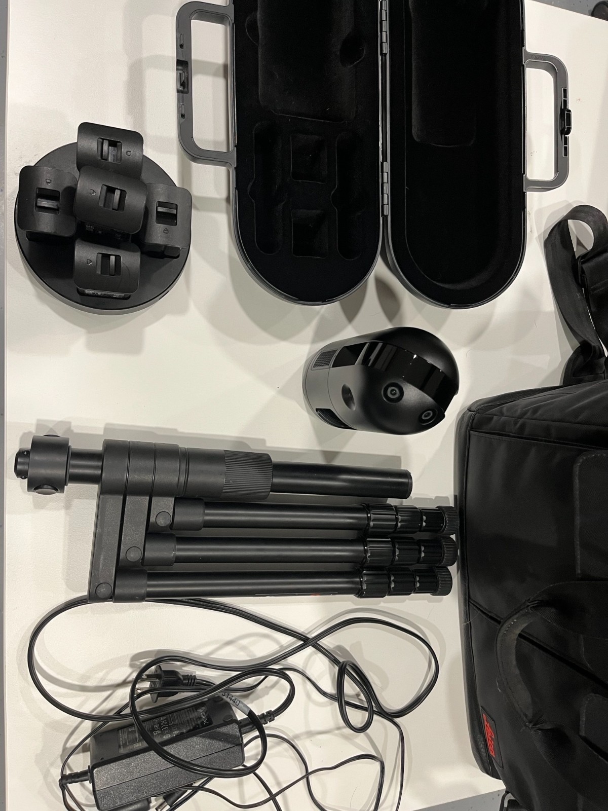 Leica BLK360 G2 3D Laser Scanner LiDAR Complete Kit Bauer Hard Case Tripod Leica BLK360 G2 3D Laser Scanner LiDAR Complete Kit Bauer Hard Case Tripod