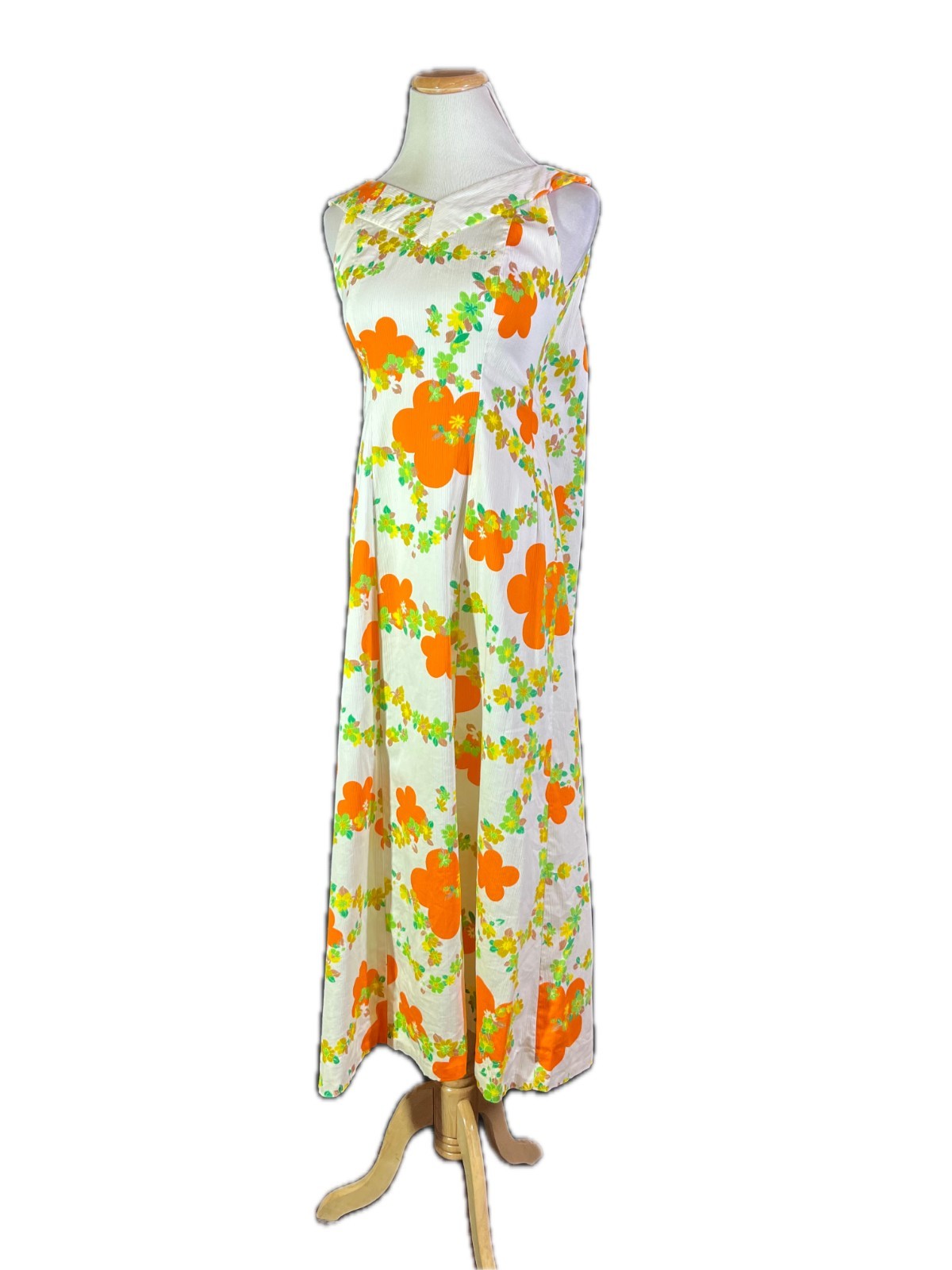 Vintage late 60s Sleeveless Floral Dress Orange