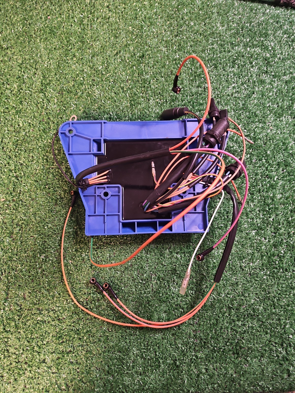 CDI Power Pack Digital Ignition Johnson Evinrude 185-225hp 583476 New No Box CDI Power Pack Digital Ignition Johnson Evinrude 185-225hp 583476 New No Box