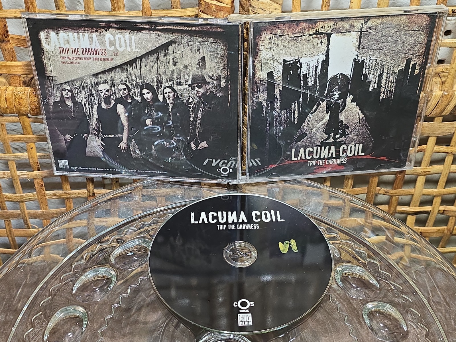 LACUNA COIL - TRIP THE DARKNESS Promo For DARK ADRENALINE (2011 CD Single) 