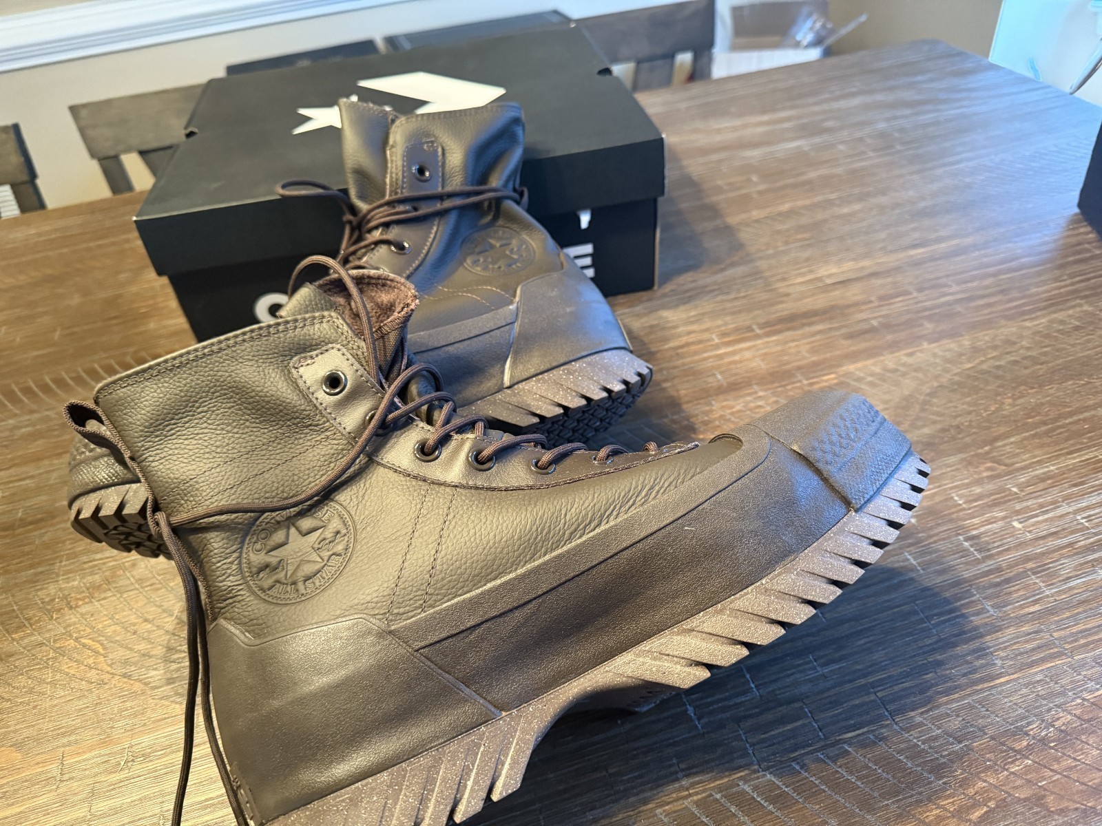 Converse CTAS Lugged 2.0 X-Hi Waterproof Leather Boots Brown 10.5 A10376C NEW