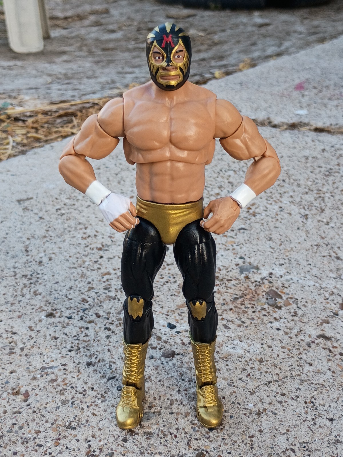 Custom Wrestling Lucha Libre Mil Mascaras Action Figure. (Read Description)