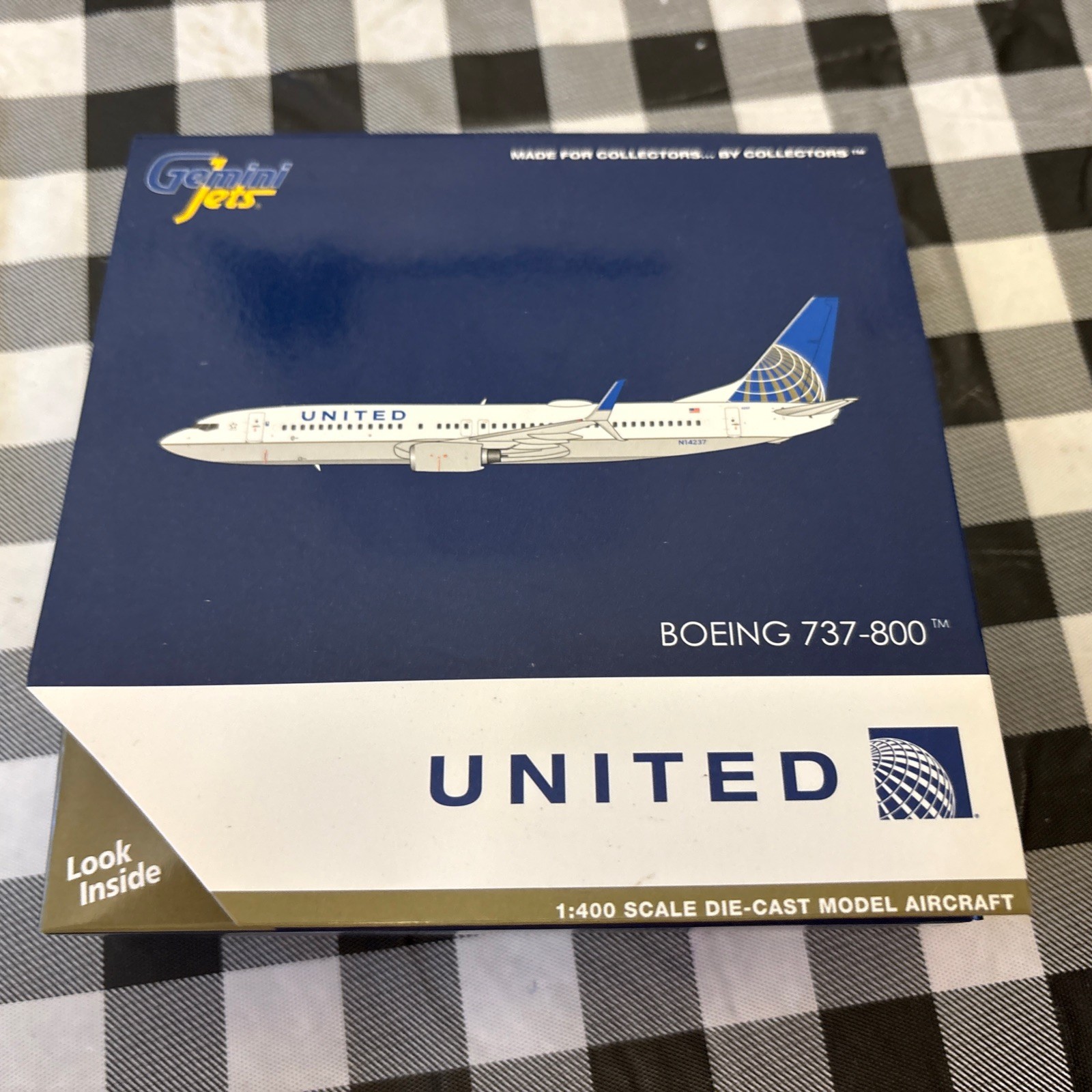 GeminiJets United Boeing 737-800 N14237 1:400 GJUAL1796