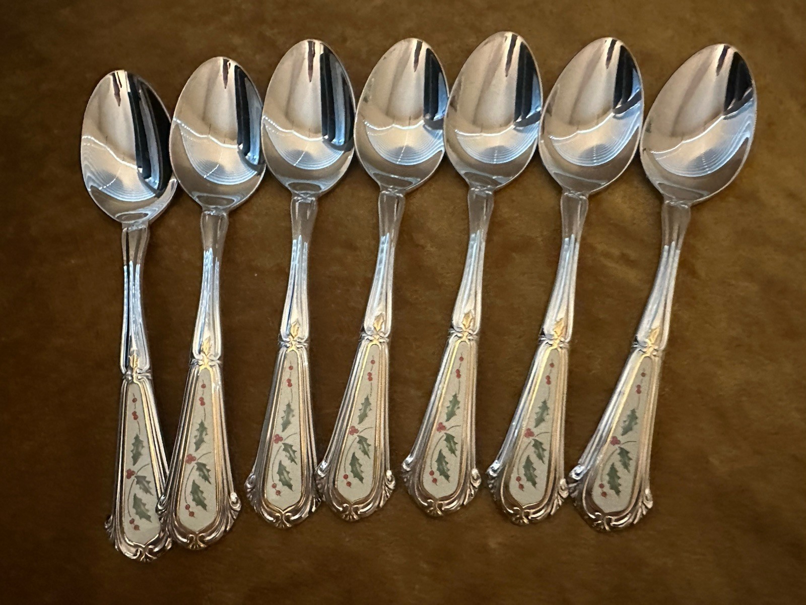 Lenox Stainless HOLIDAY (7) Teaspoons [Cream Acct] EXC. (2avail)