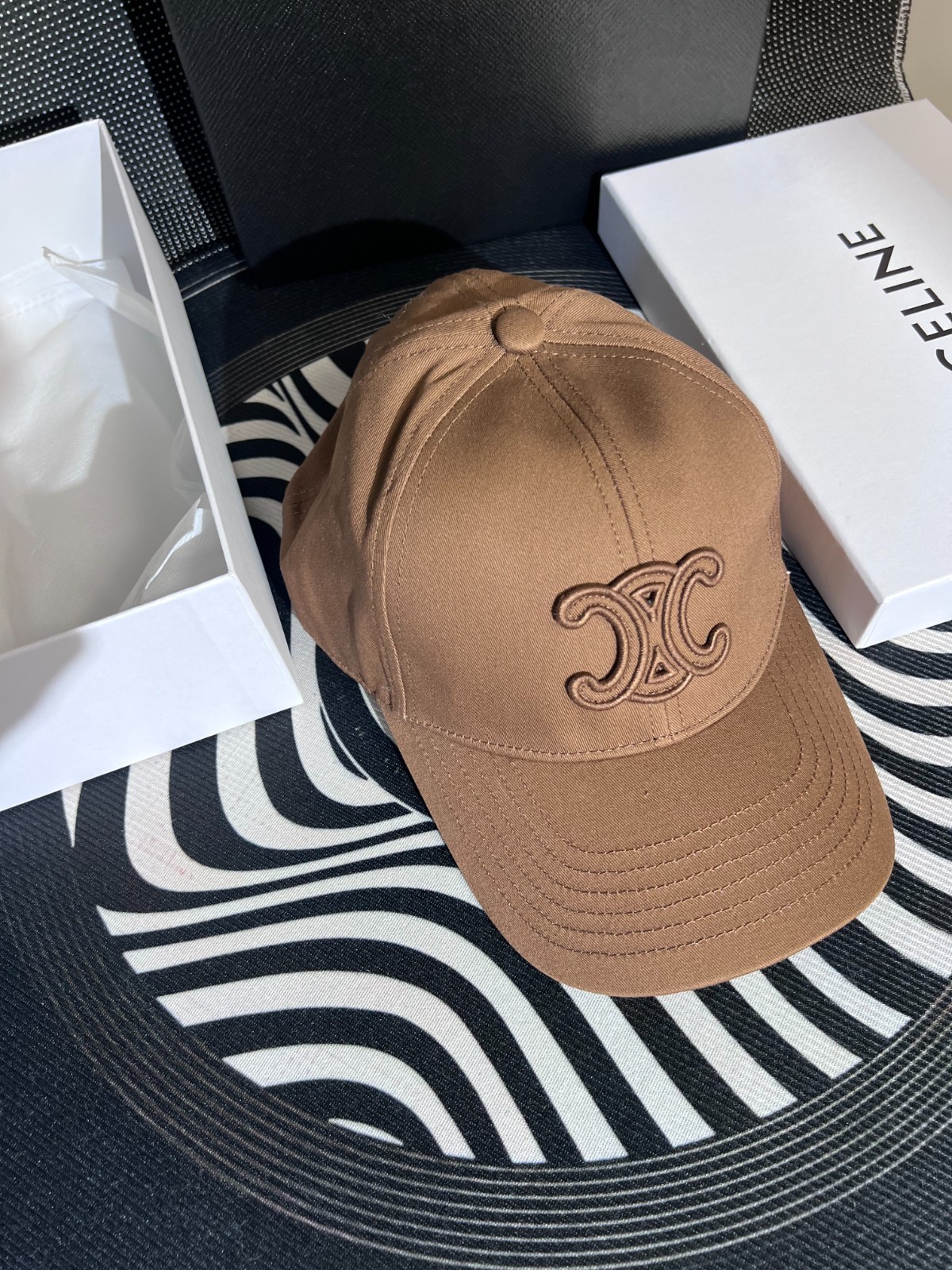 Celine Triomphe baseball cap brown Celine Triomphe baseball cap brown