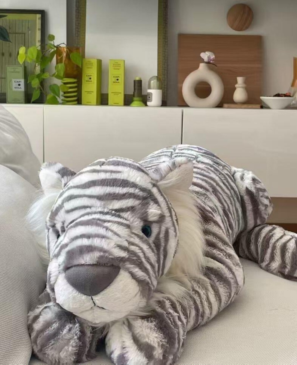 AUTHENTIC Jellycat Sacha Snow Tiger Large Plush Toy Doll 18 inch with Dust Bag AUTHENTIC Jellycat Sacha Snow Tiger Large Plush Toy Doll 18 inch with Dust Bag