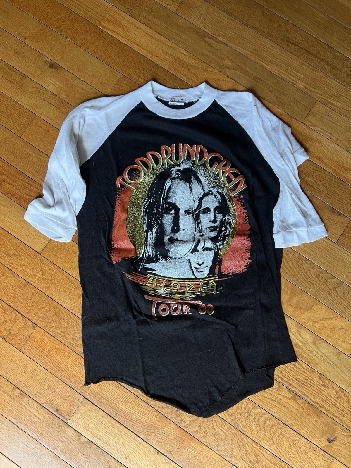 Todd Rundgren 1980 Utopia Tour Vintage Tshirt Men’s Medium 80s Jersey White Todd Rundgren 1980 Utopia Tour Vintage Tshirt Men’s Medium 80s Jersey White