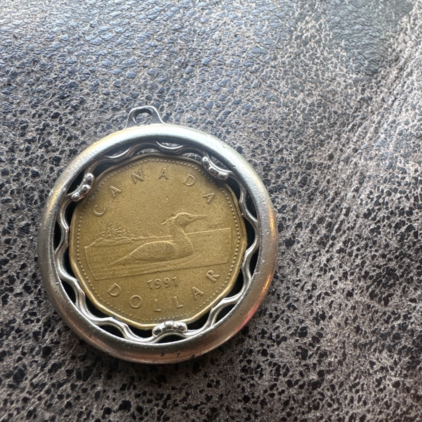 1991 Canada 1 Dollar Coin - Canadian Loon - Queen Elizabeth II