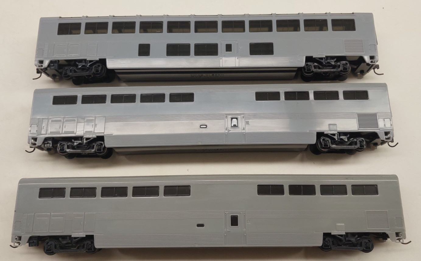 Three Walthers Superfleet Passenger Cars. HO, Unpainted. Read Description.