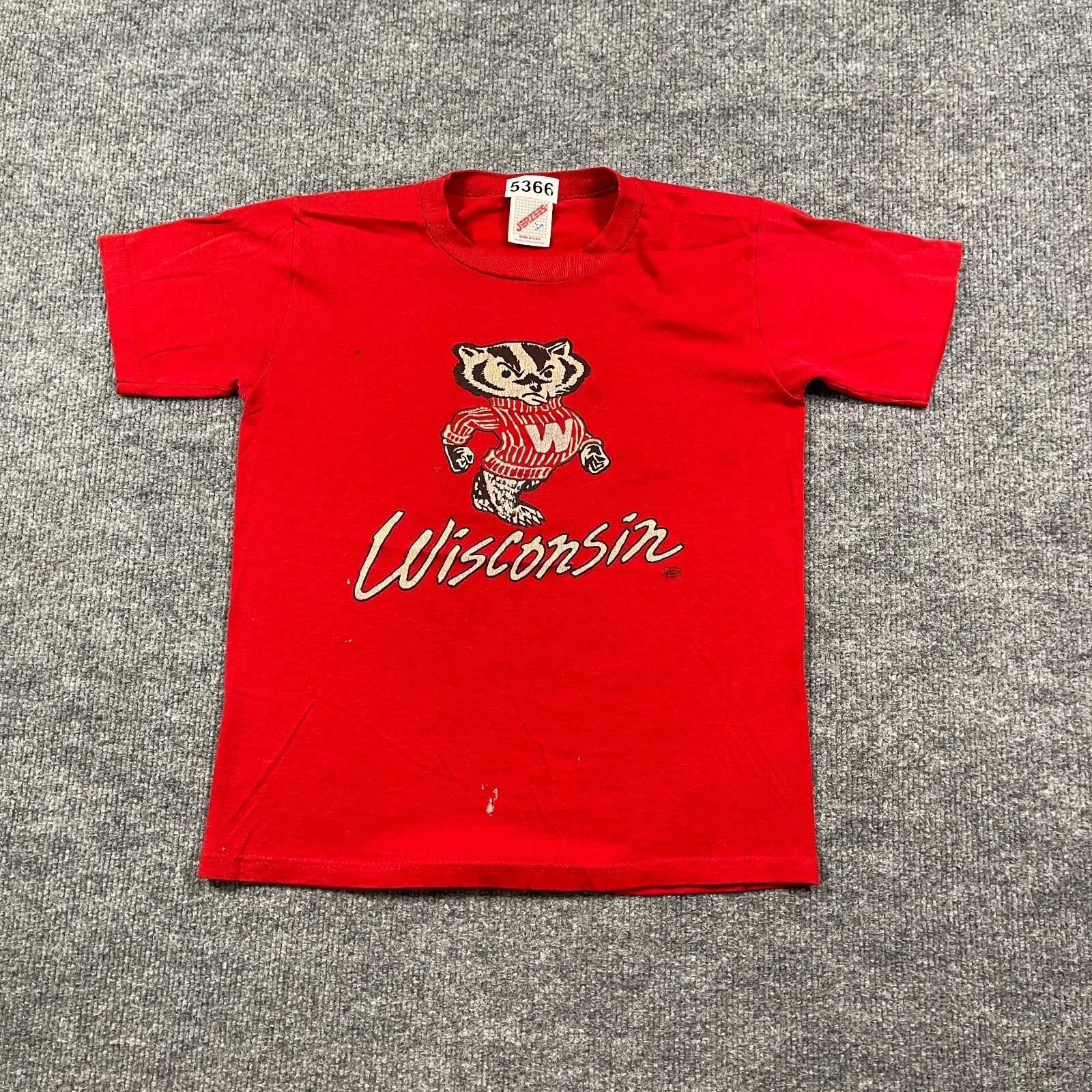 Vintage 1987 Wisconsin Bucky Badger Shirt TEENS Large 16x20 Red