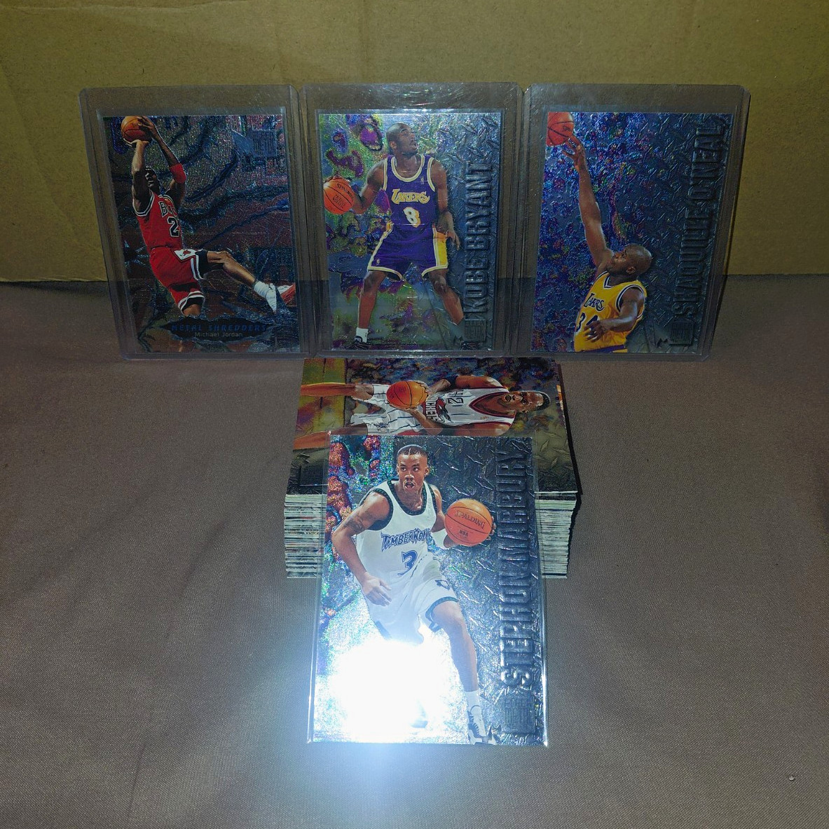Fleer Metal 1996-97 / 66 cards including Kobe Bryant rookie & Micheal Jordan 