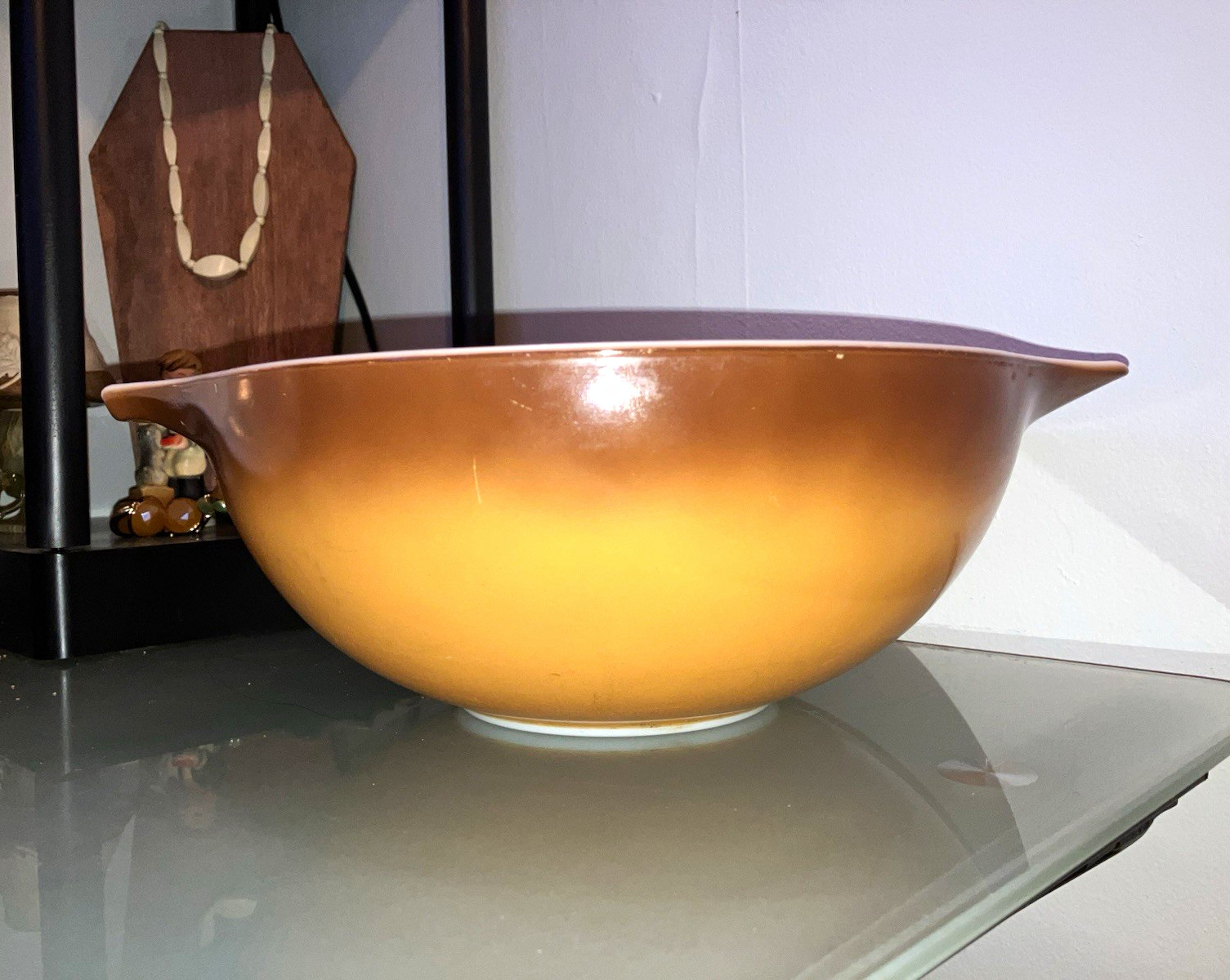 Vintage PYREX Old Orchard Brown Ombre 4QT Cinderella Milk Glass Mixing Bowl 444 Vintage PYREX Old Orchard Brown Ombre 4QT Cinderella Milk Glass Mixing Bowl 444