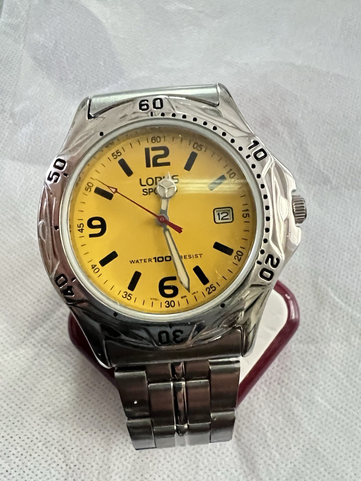 l\\orus by seiko japan,Sport, bright Yellow Dial,DATE,St/Steel,38mm,V732-0N30men
