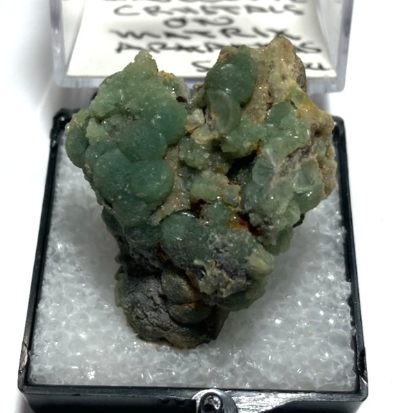 Beautiful Classic green Wavellite crystal Thumbnail from Arkansas Beautiful Classic green Wavellite crystal Thumbnail from Arkansas