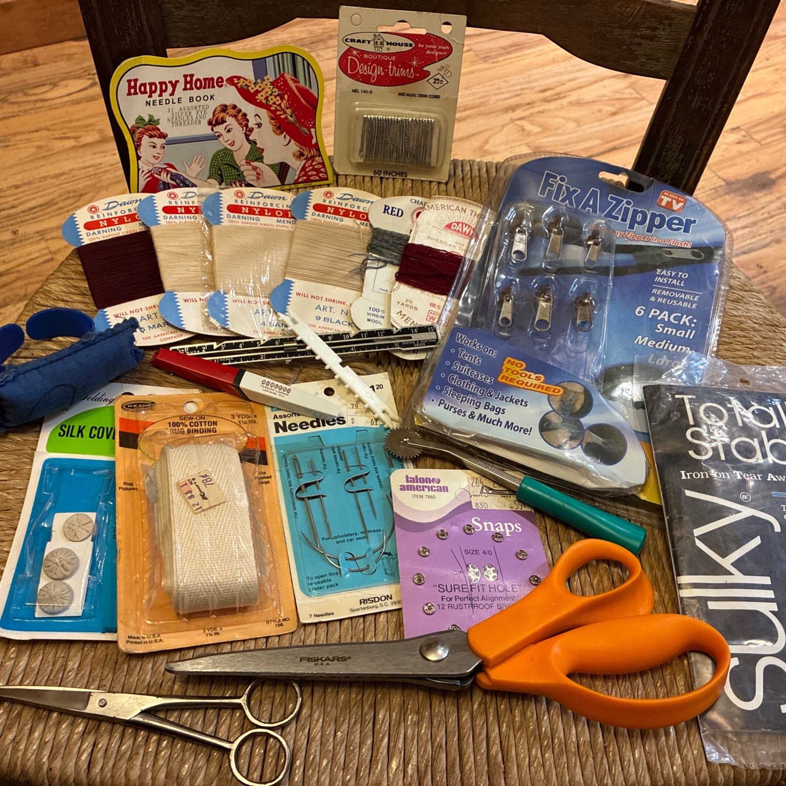 Sewing Lot Scissors Darning Thread Zipper Fix Needles Snaps Buttons Some Vtg