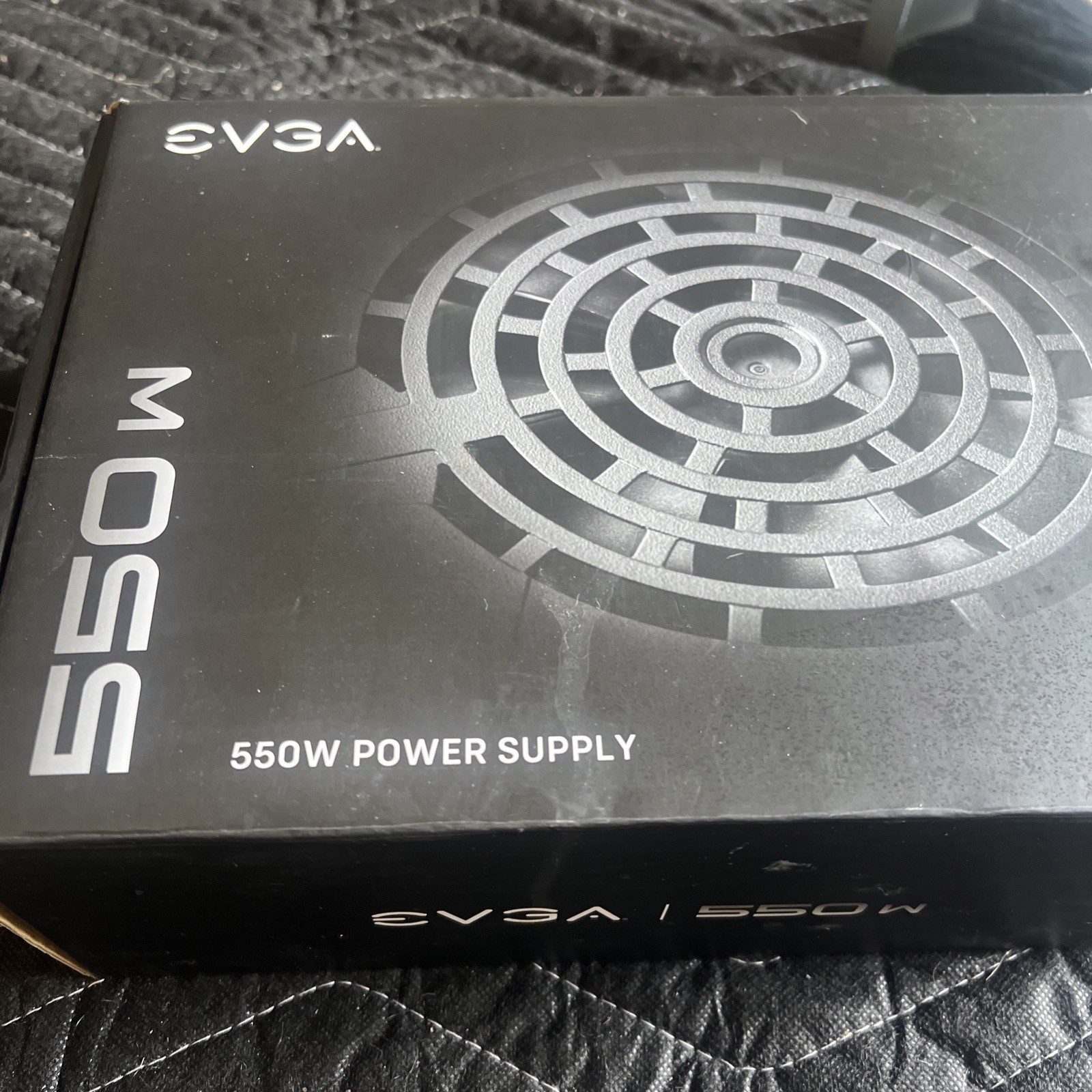 EVGA 550 W1 550W 80+ Power Supply PSU 100-W1-0550-K1 NEW Open Box Complete EVGA 550 W1 550W 80+ Power Supply PSU 100-W1-0550-K1 NEW Open Box Complete
