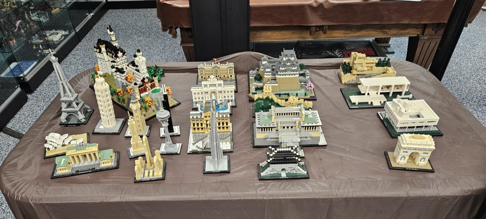Lego Architecture - Comp, Mint - Buy 1/more $45 & up per item Make offer