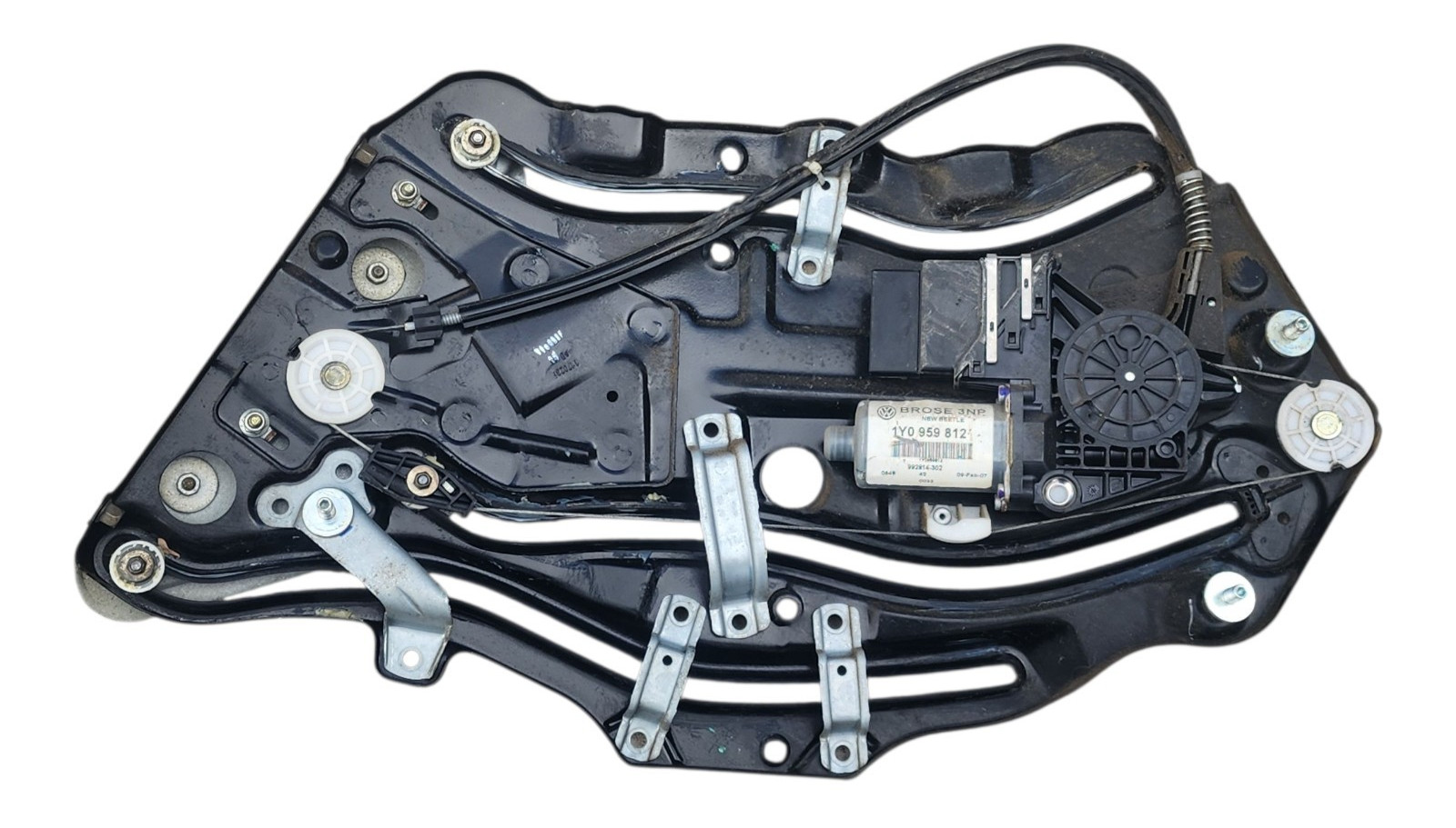 03-10 VW BEETLE CONVERTIBLE REAR RIGHT PASSENGER SIDE WINDOW REGULATOR MOTOR OEM