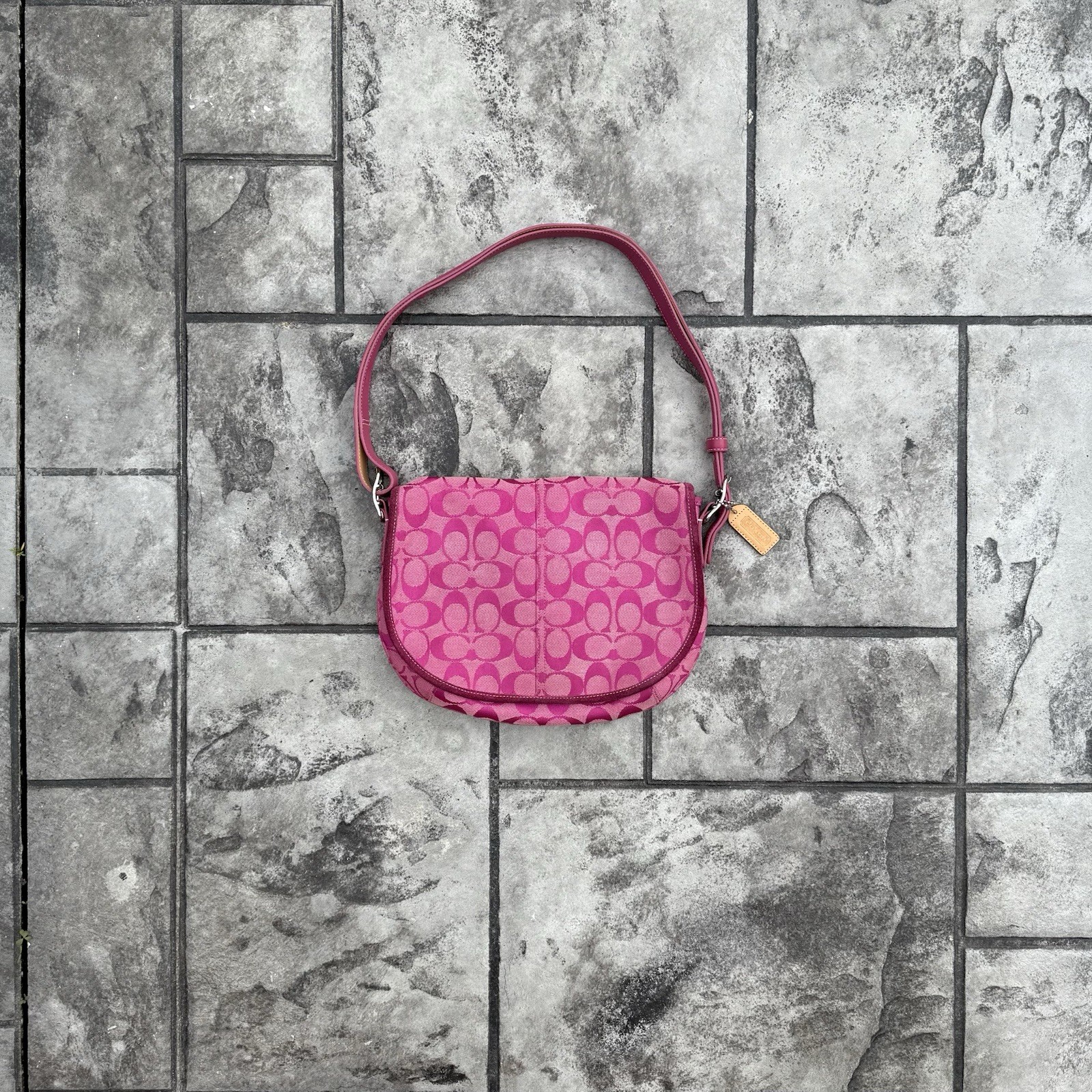 VTG Coach 2003 Signature Y2K Jacquard Flap Half Moon Shoulder Bag Purse Pink