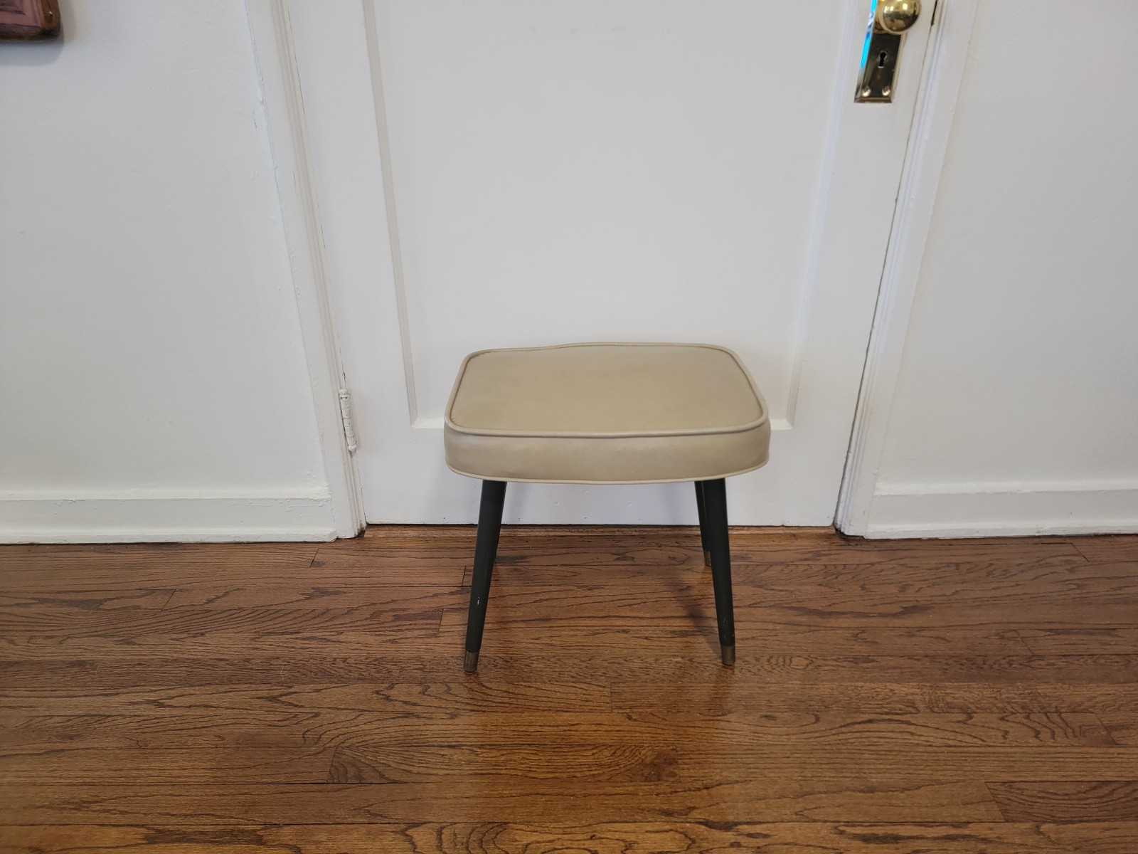 Vintage MCM Vinyl Foot Stool Ottoman Tapered Legs Brass Caps Taupe