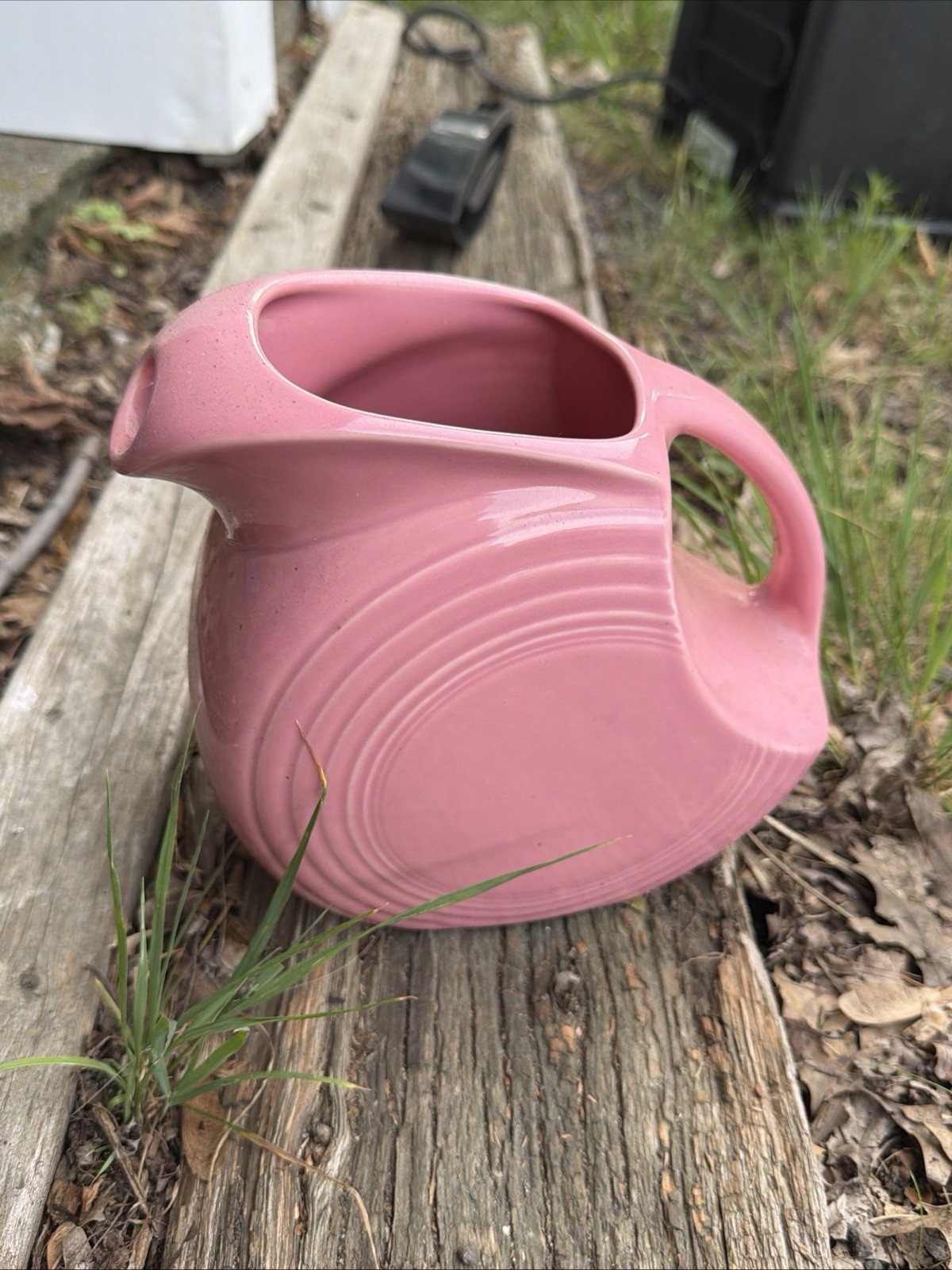 Homer Laughlin Fiesta Rose 64oz Pitcher, Vintage 1986 Pink, Large Disc, 7 Homer Laughlin Fiesta Rose 64oz Pitcher, Vintage 1986 Pink, Large Disc, 7