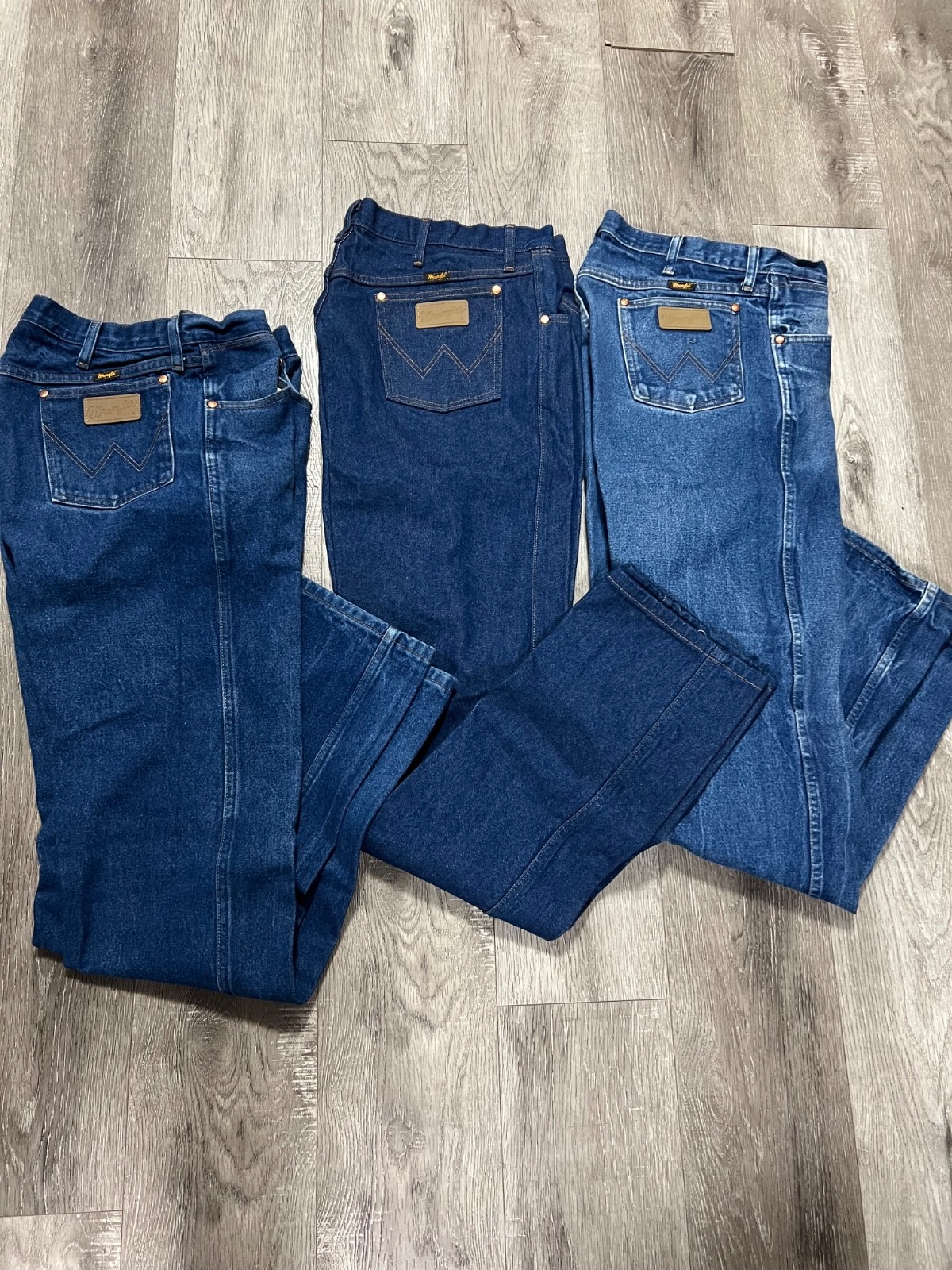 Mens Wrangler Jeans 36x36 3 PAIR Mens Wrangler Jeans 36x36 3 PAIR