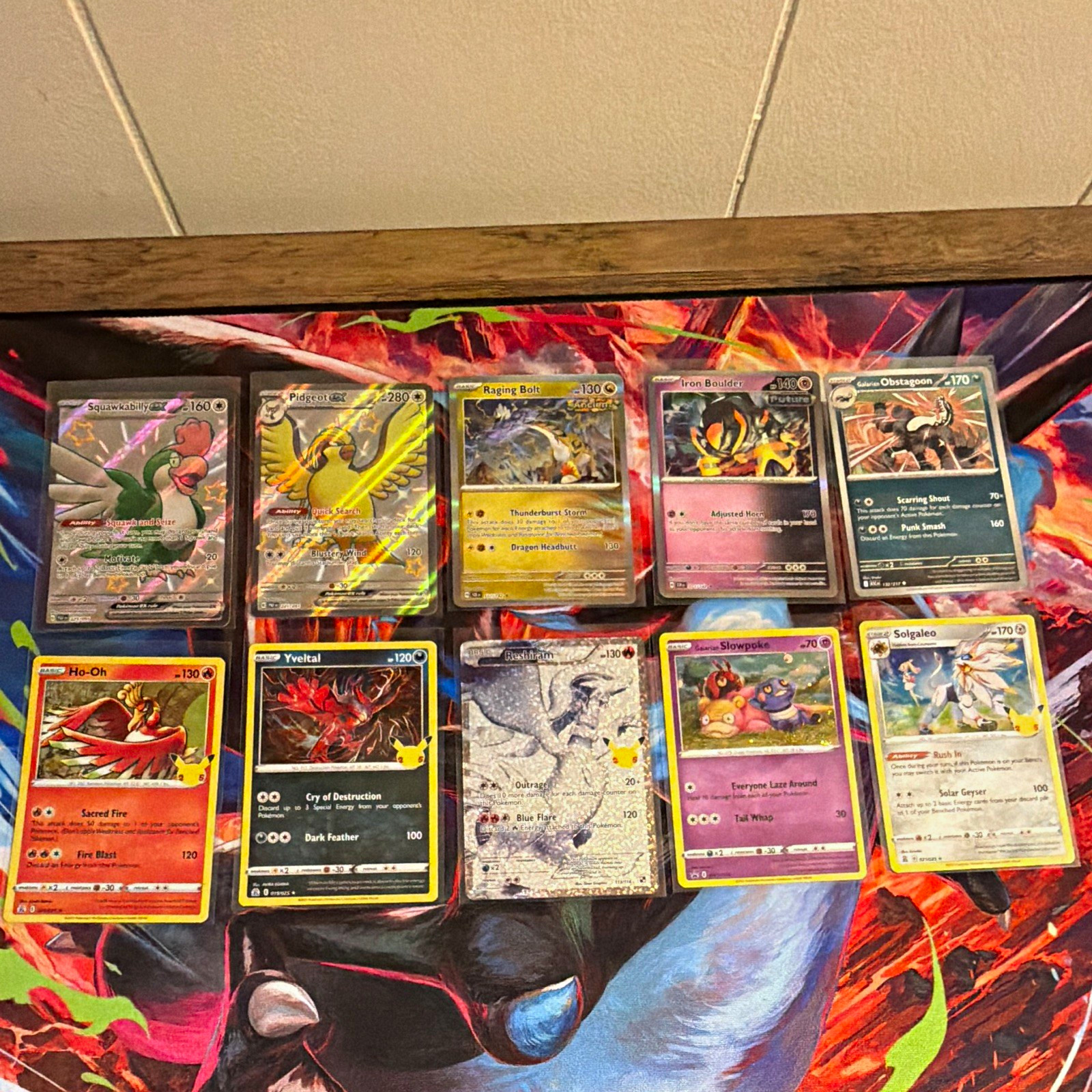 Pokemon TCG Holo/Foil Lot (10 Cards) English - Pidgeot, Reshiram Pokemon TCG Holo/Foil Lot (10 Cards) English - Pidgeot, Reshiram