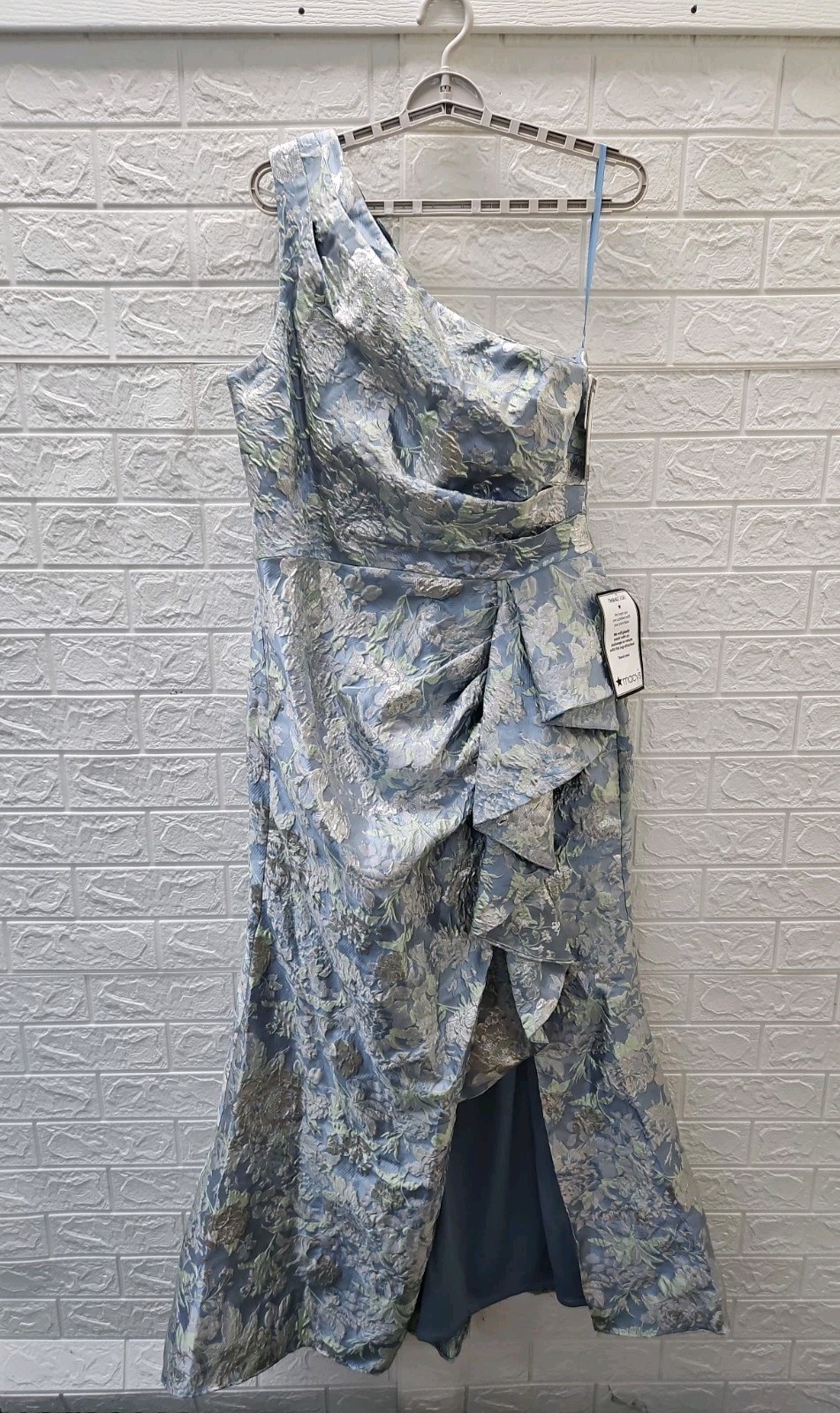 New XSCAPE Women's Metallic Jacquard One Shoulder Gown Blue Sz 16W New XSCAPE Women's Metallic Jacquard One Shoulder Gown Blue Sz 16W